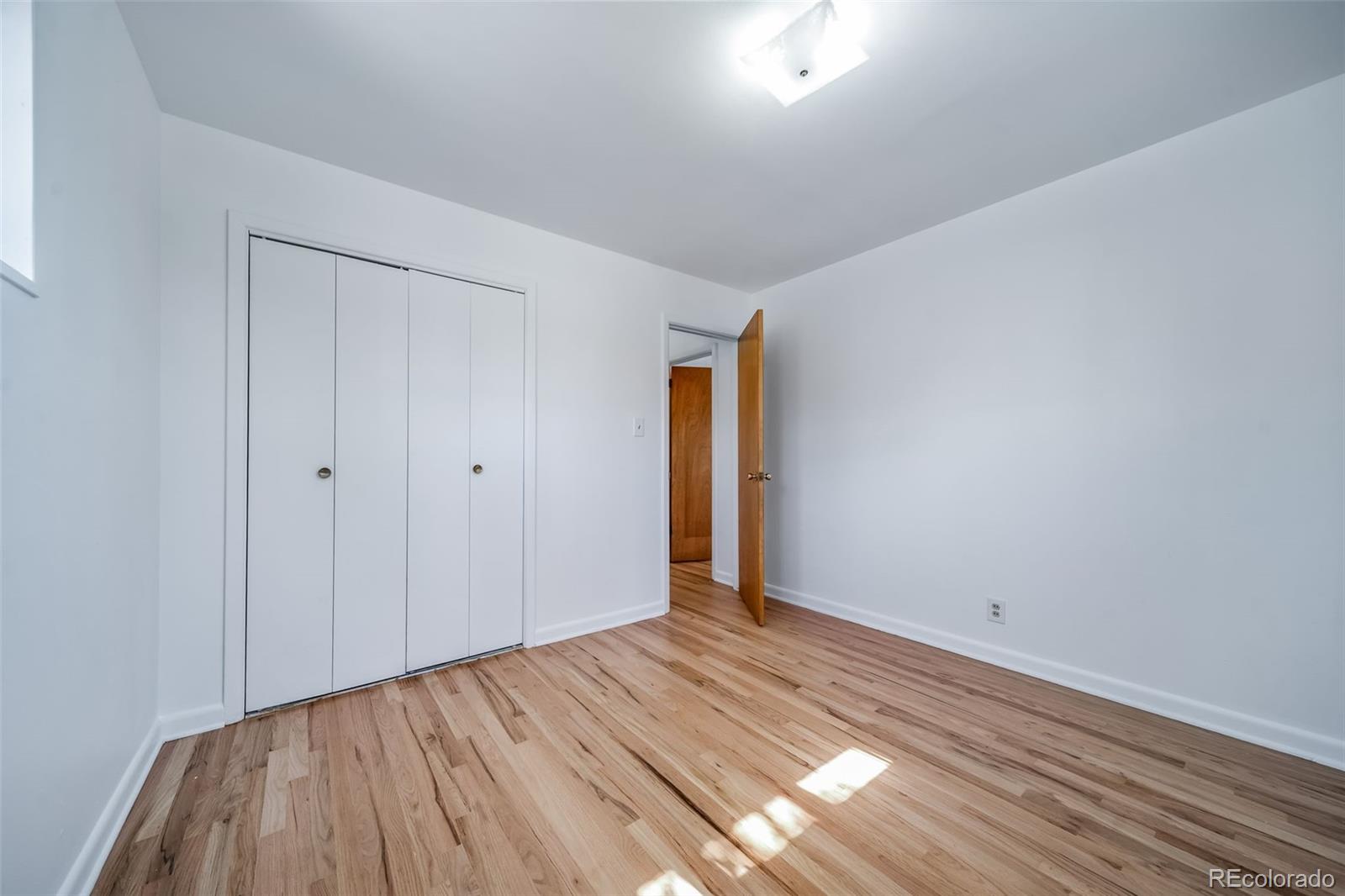 MLS Image #21 for 160 e 105th avenue,denver, Colorado