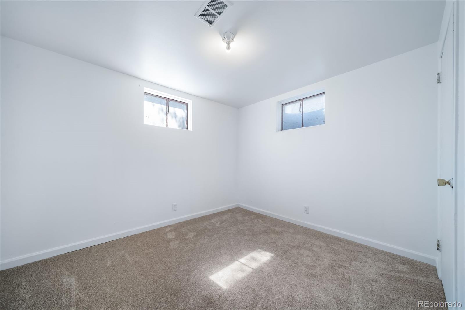 MLS Image #27 for 160 e 105th avenue,denver, Colorado