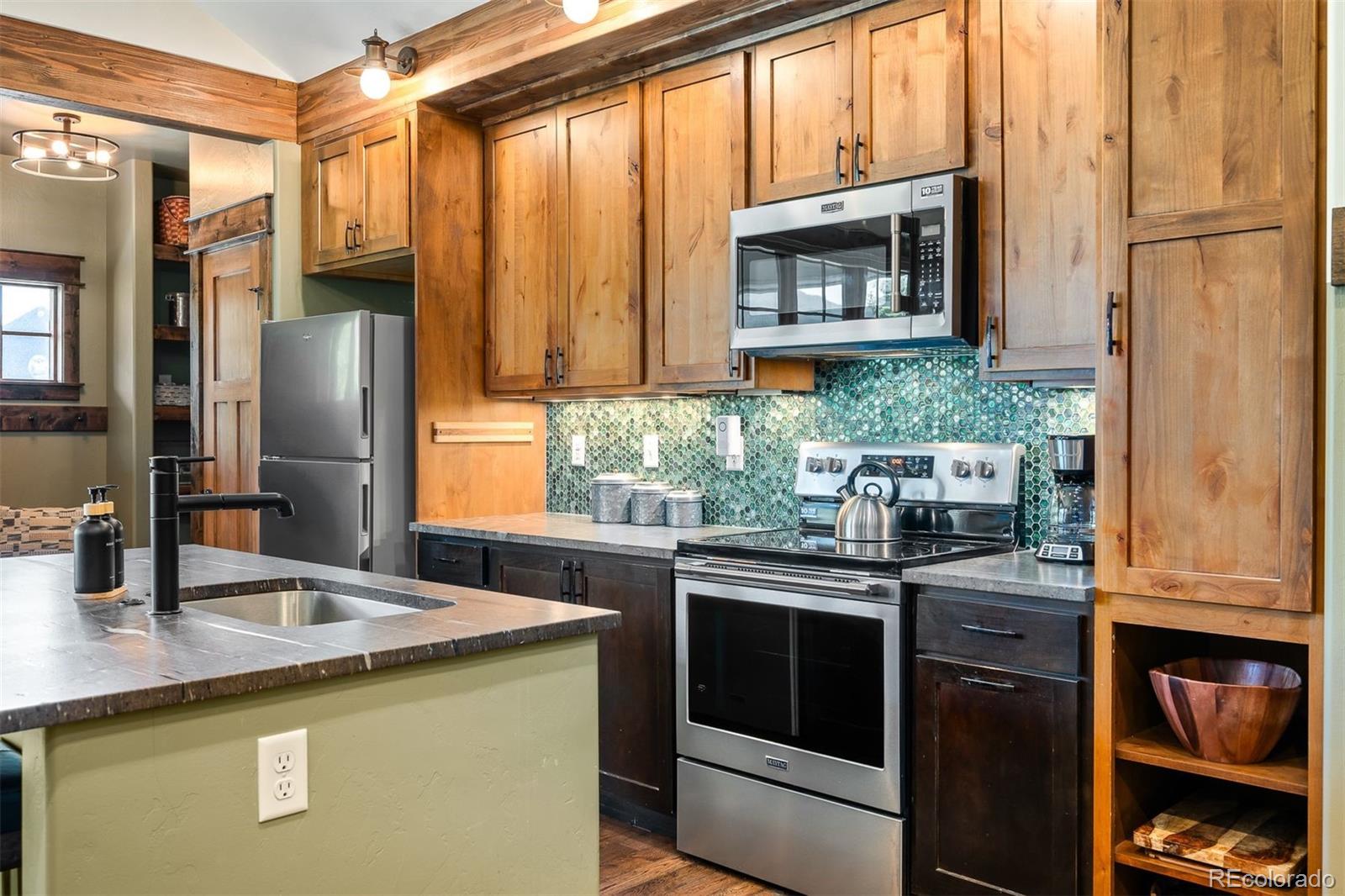 MLS Image #5 for 909  park avenue,grand lake, Colorado