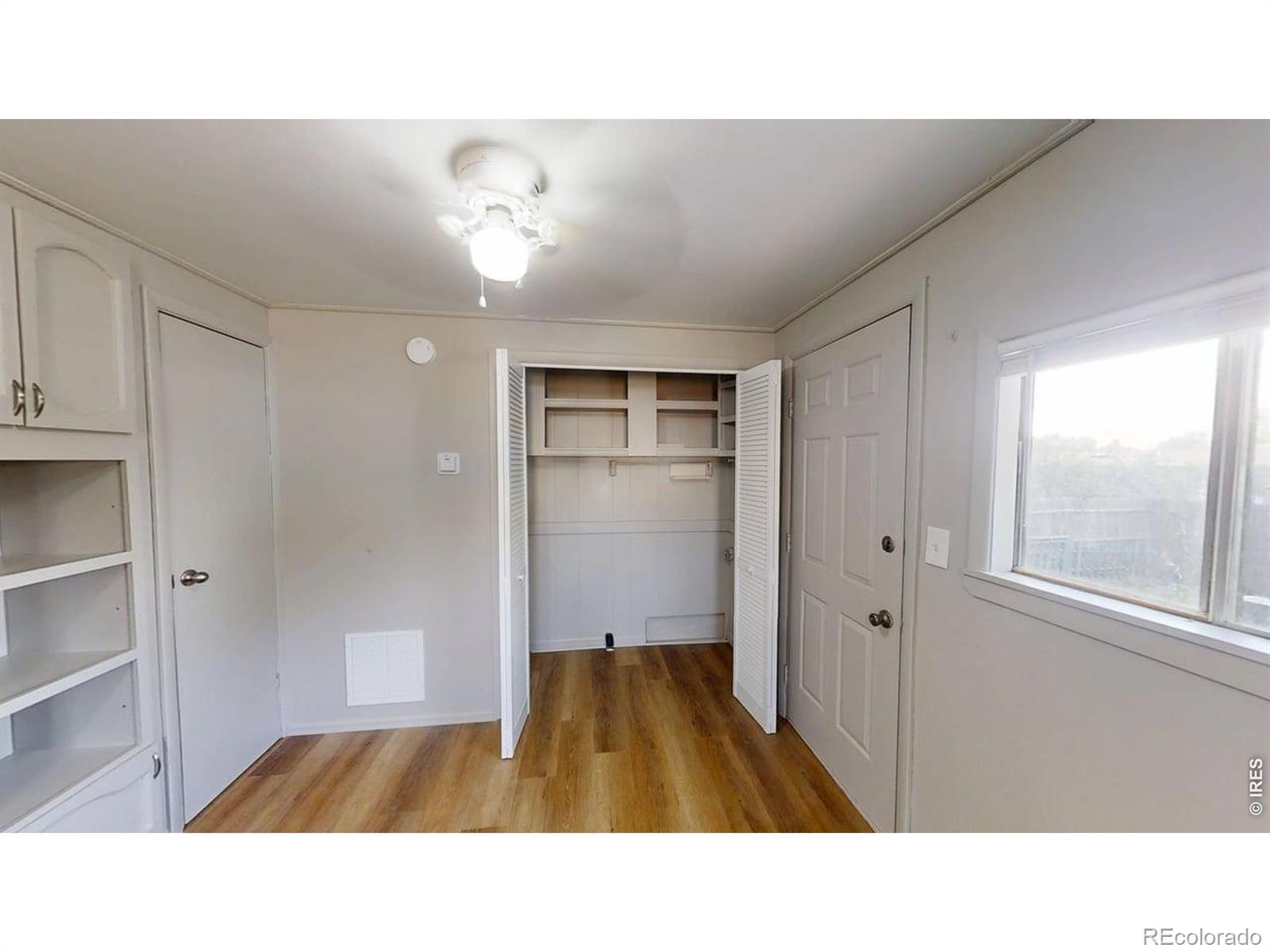 MLS Image #11 for 114  linden drive,log lane village, Colorado