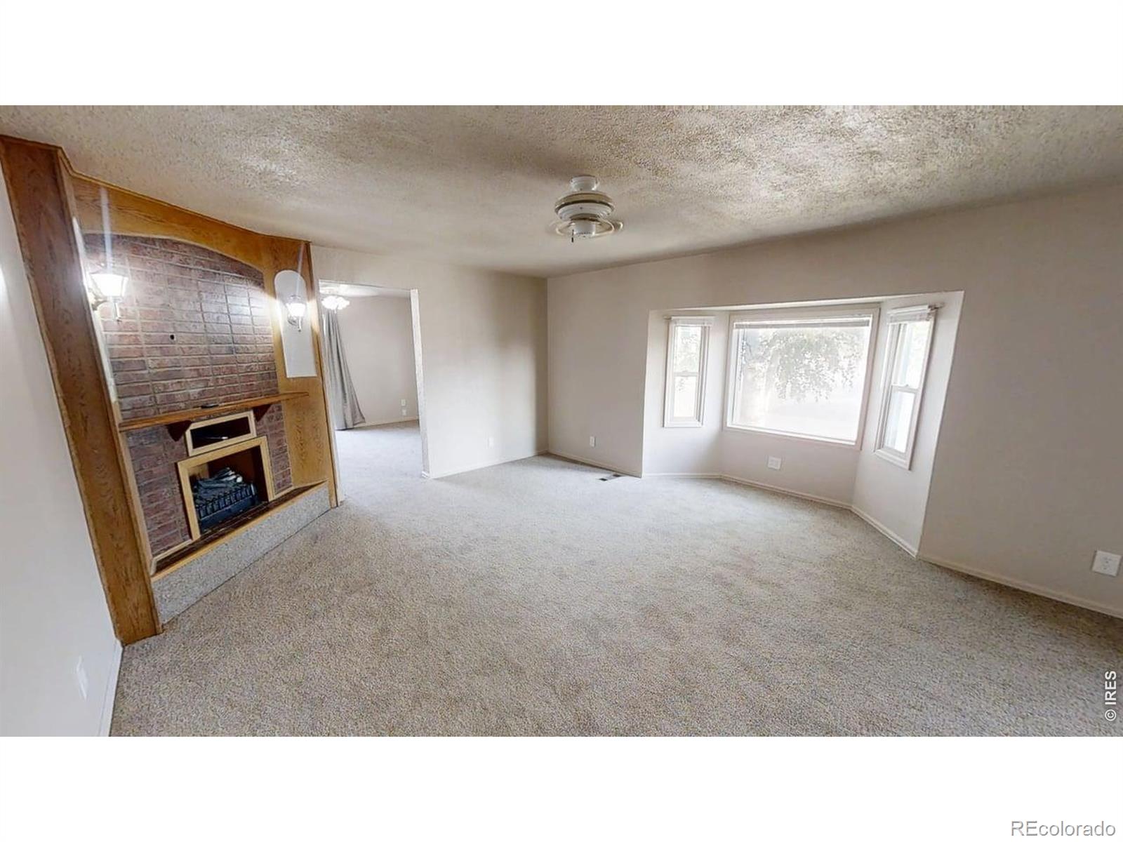 MLS Image #3 for 114  linden drive,log lane village, Colorado