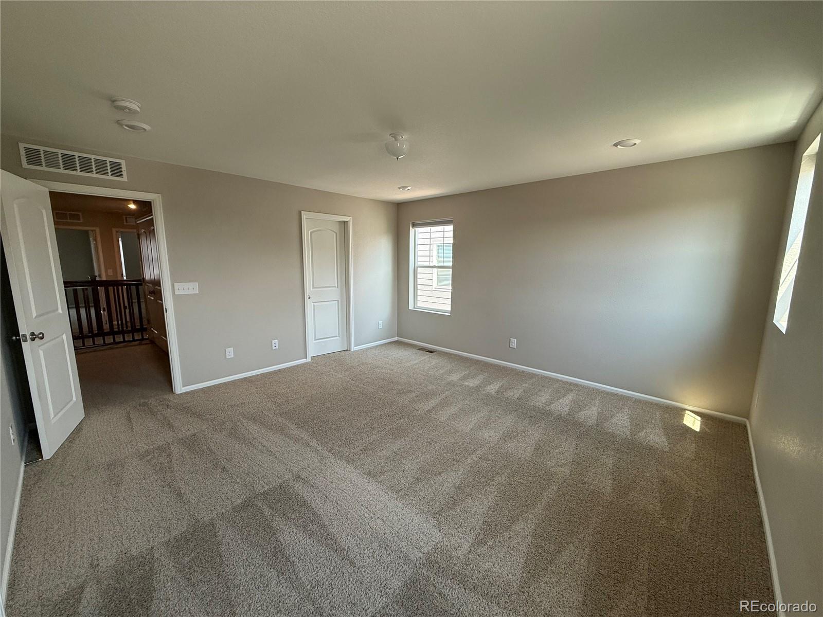 MLS Image #17 for 9327 e 60th avenue,denver, Colorado