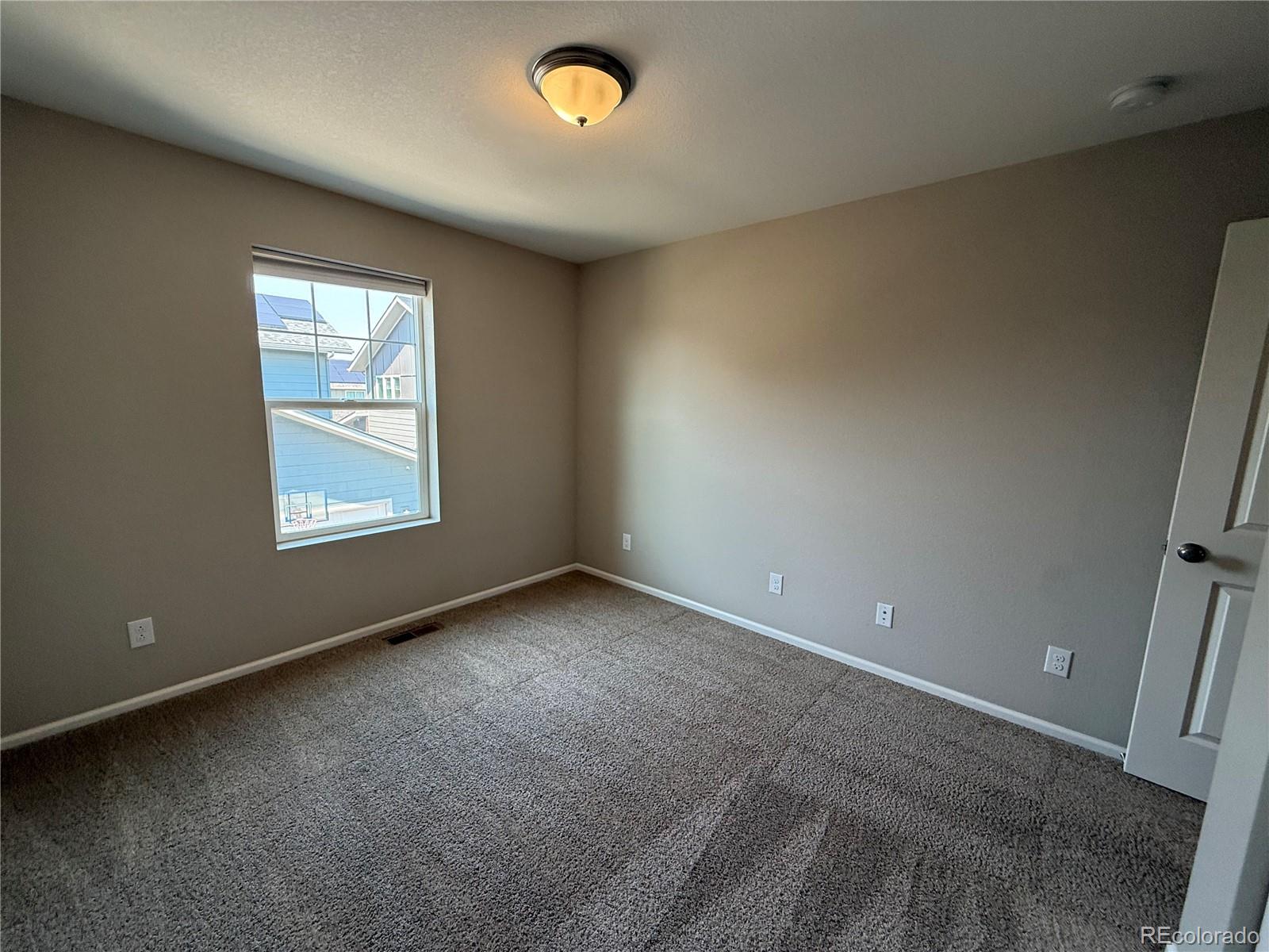 MLS Image #23 for 9327 e 60th avenue,denver, Colorado