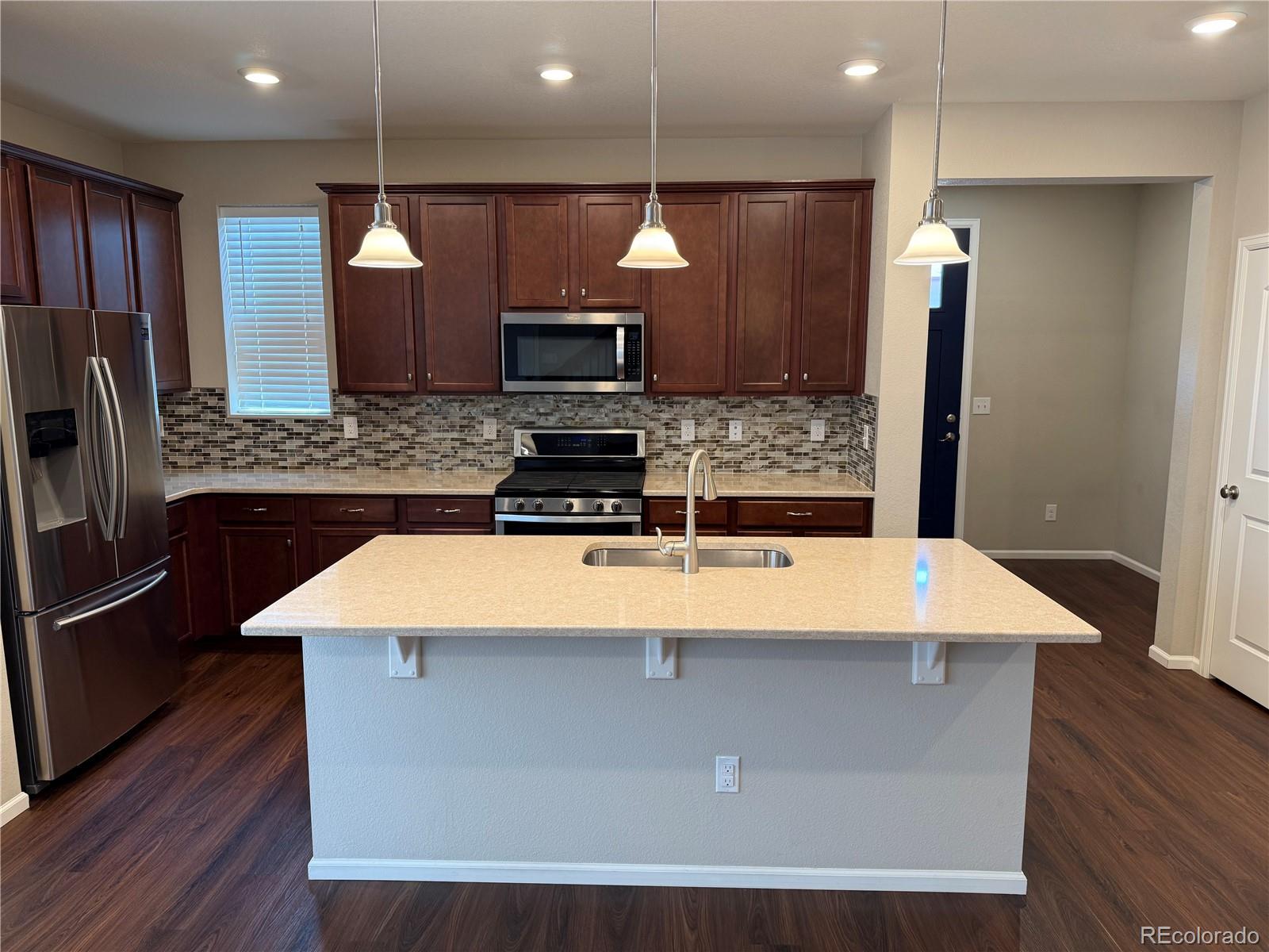 MLS Image #7 for 9327 e 60th avenue,denver, Colorado