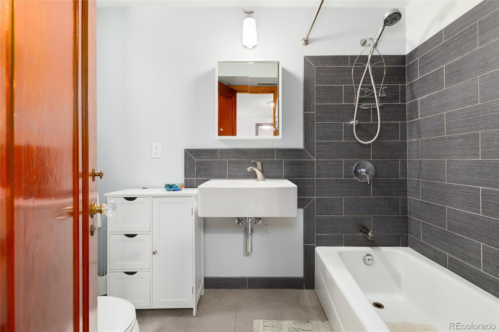 MLS Image #35 for 1595 s downing street,denver, Colorado