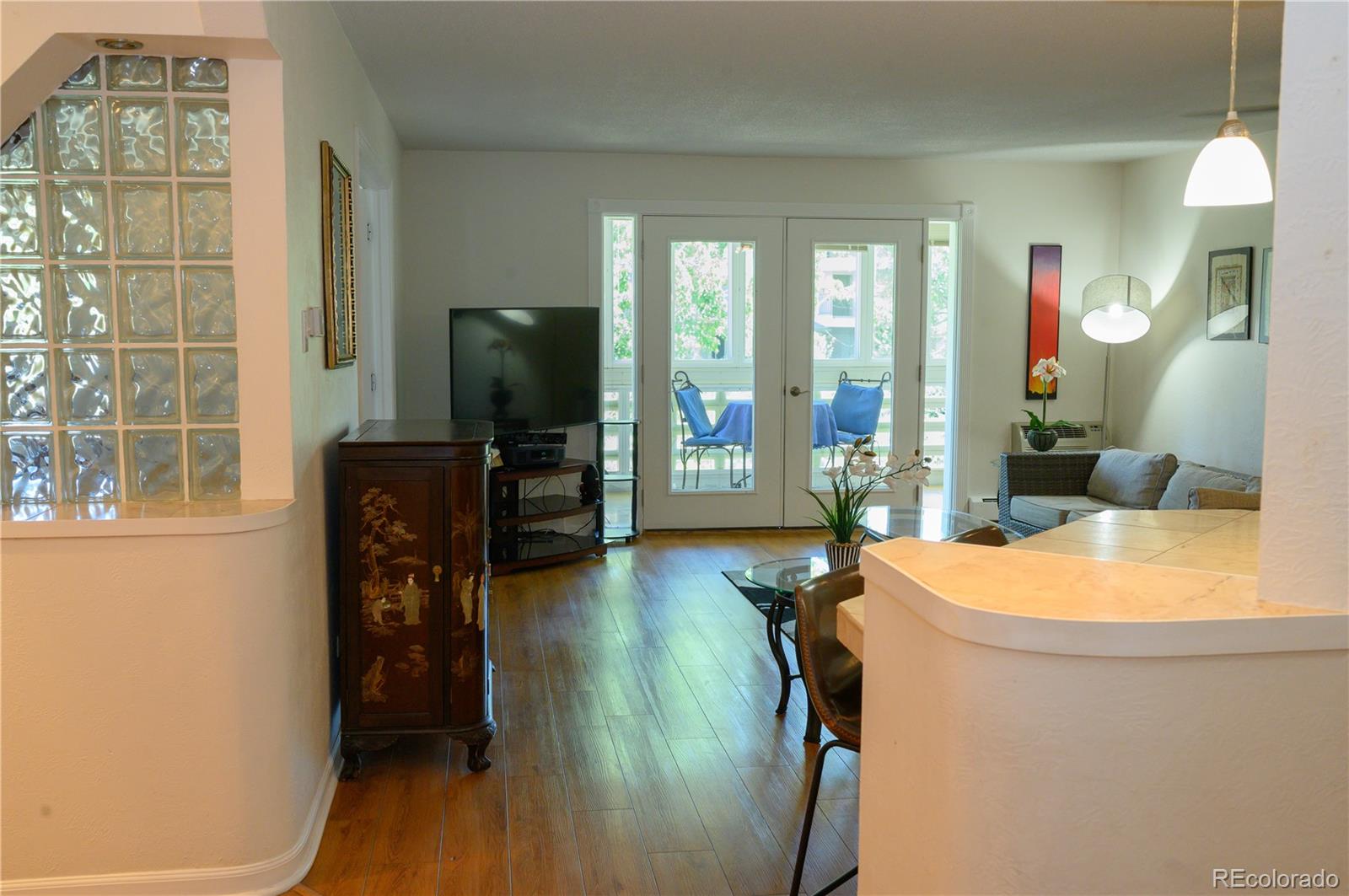 MLS Image #5 for 745 s alton way,denver, Colorado