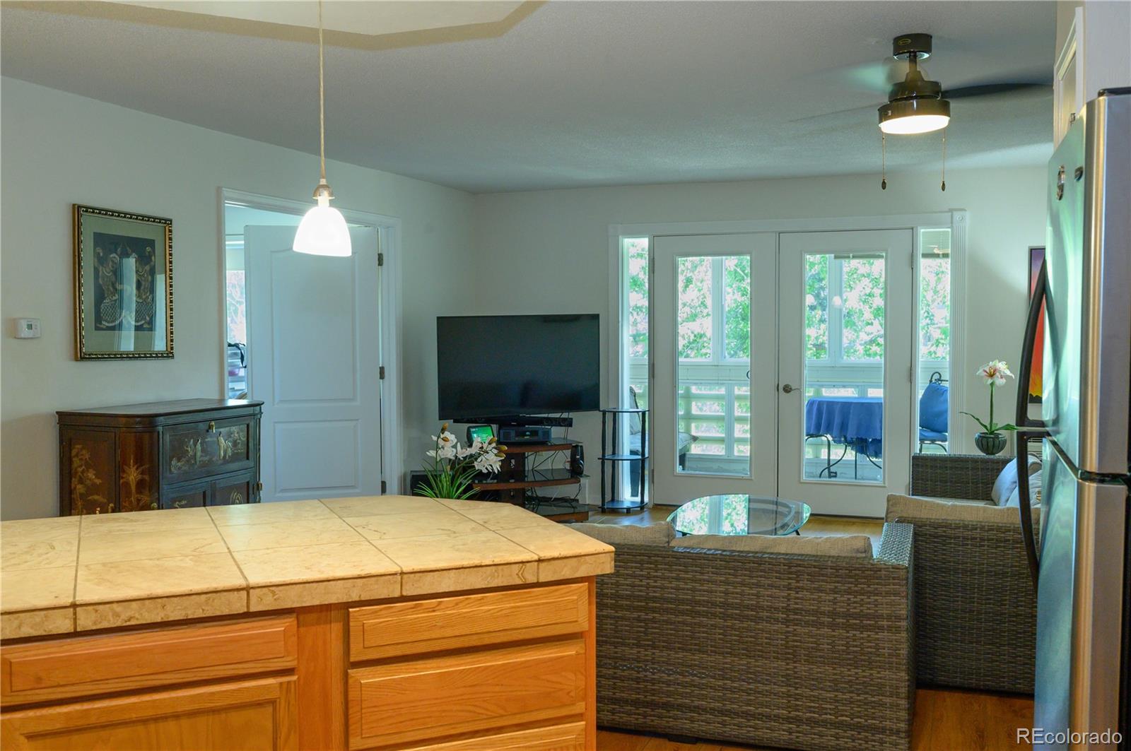 MLS Image #6 for 745 s alton way,denver, Colorado
