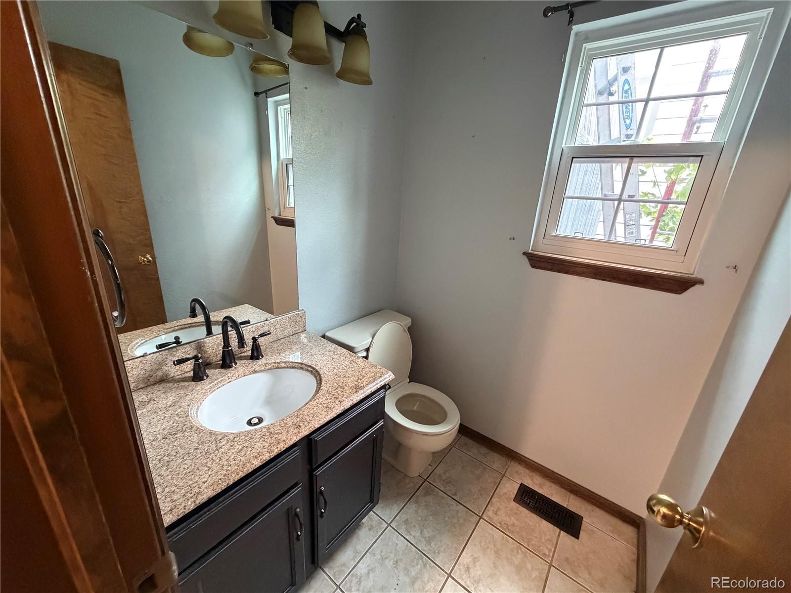 MLS Image #13 for 11443 w 67th avenue,arvada, Colorado