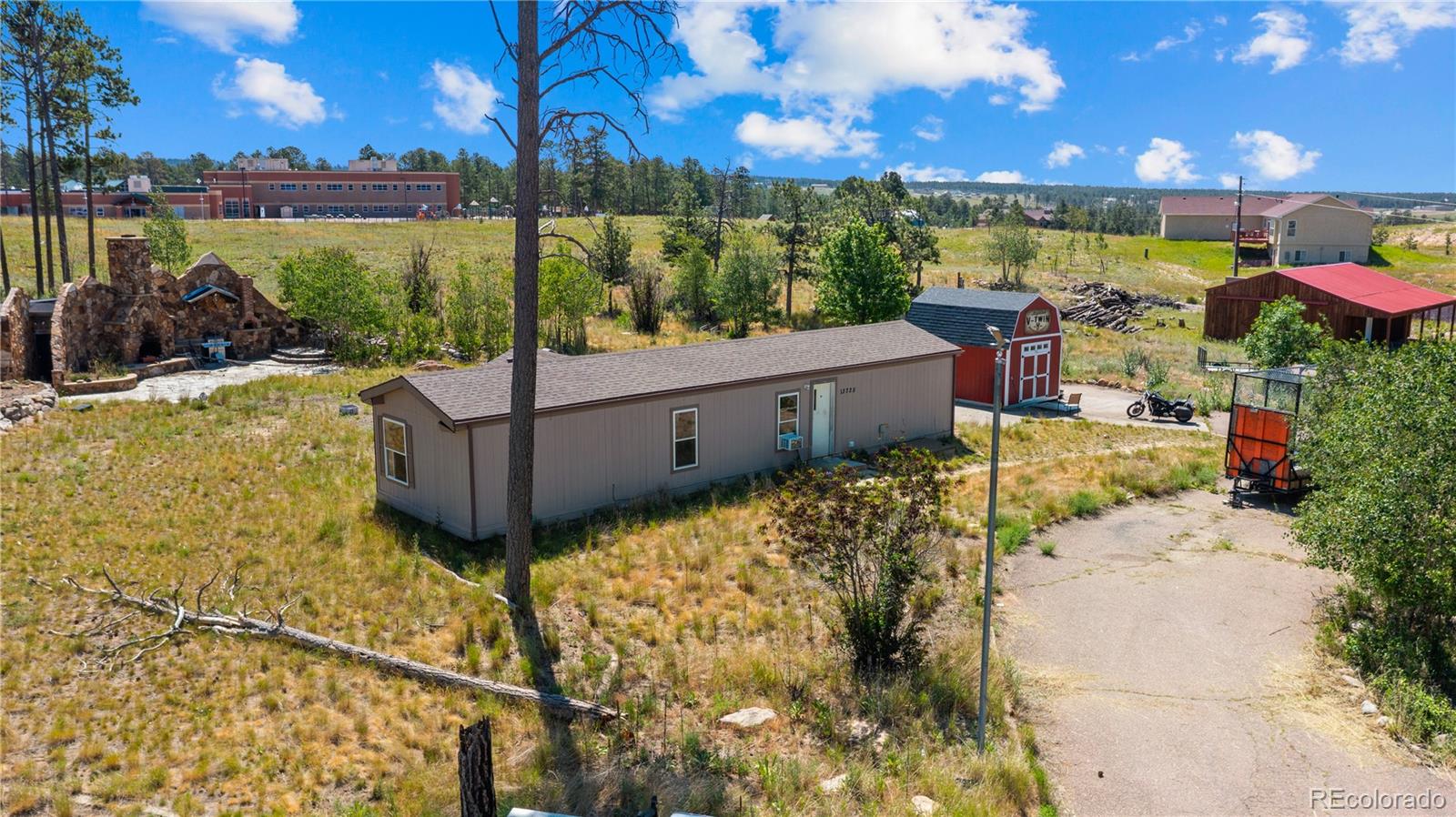 MLS Image #4 for 13725  highline drive,colorado springs, Colorado