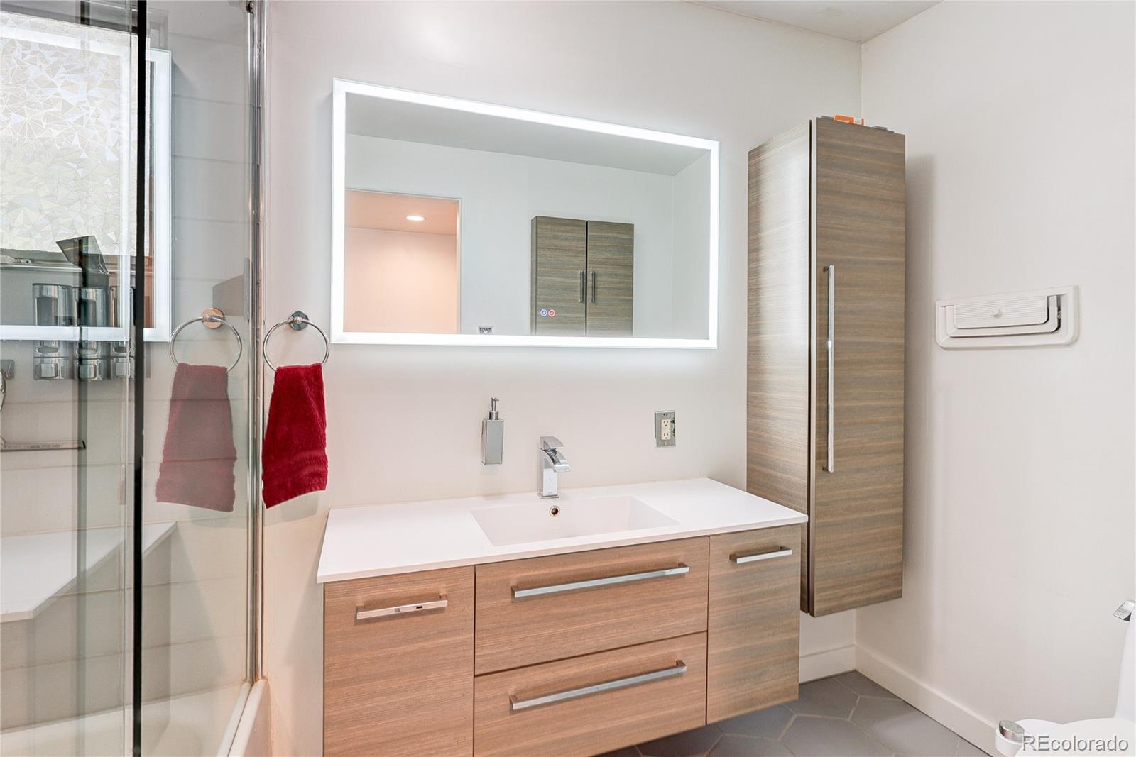 MLS Image #13 for 3000 s marion street,englewood, Colorado