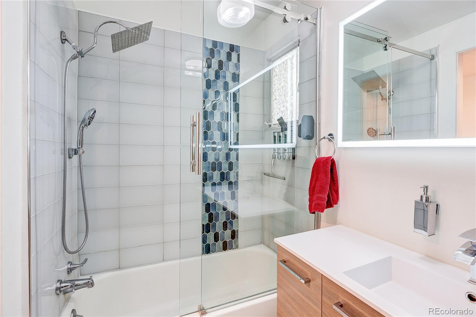 MLS Image #14 for 3000 s marion street,englewood, Colorado