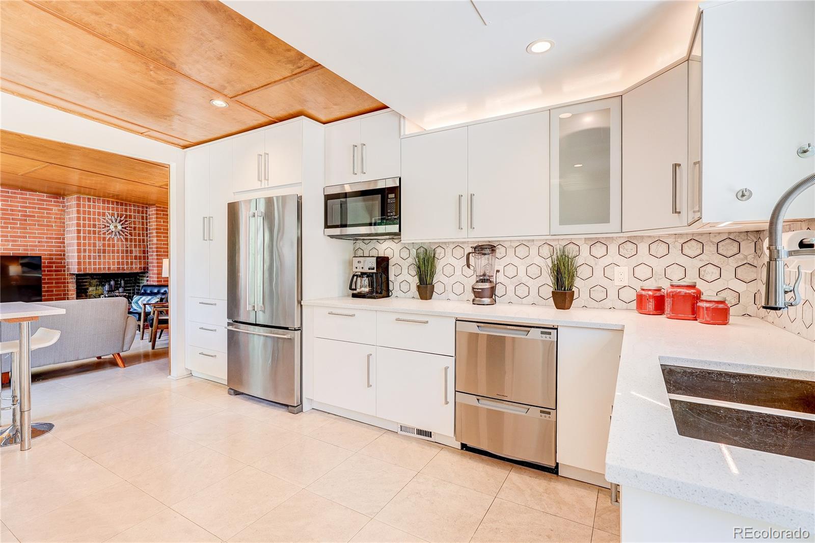 MLS Image #15 for 3000 s marion street,englewood, Colorado