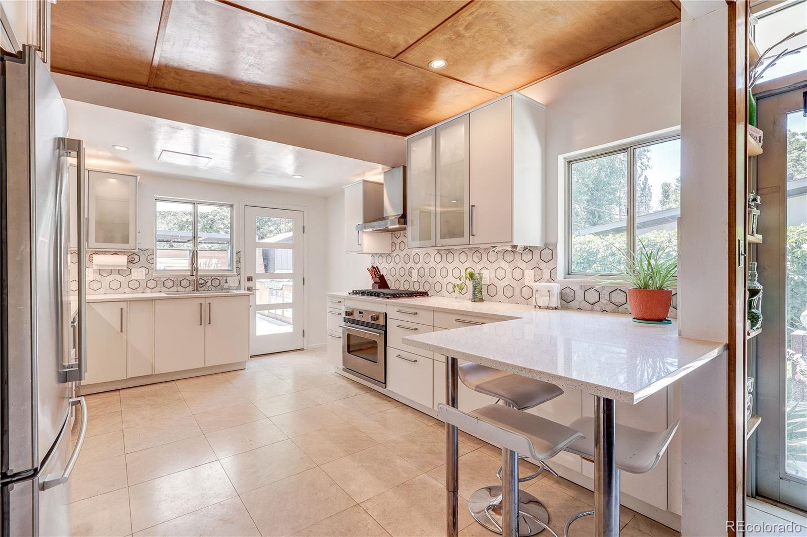 MLS Image #16 for 3000 s marion street,englewood, Colorado