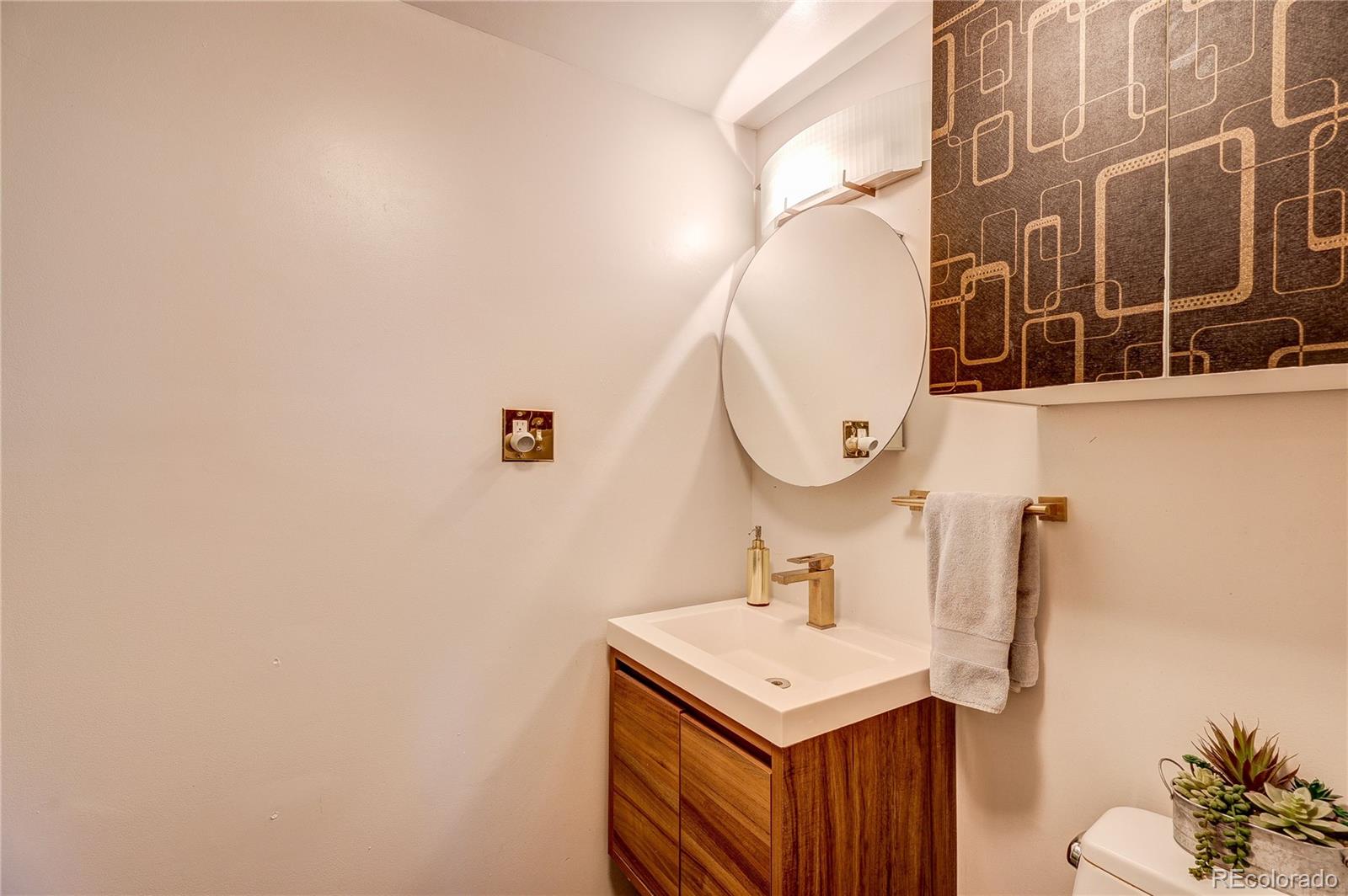 MLS Image #27 for 3000 s marion street,englewood, Colorado