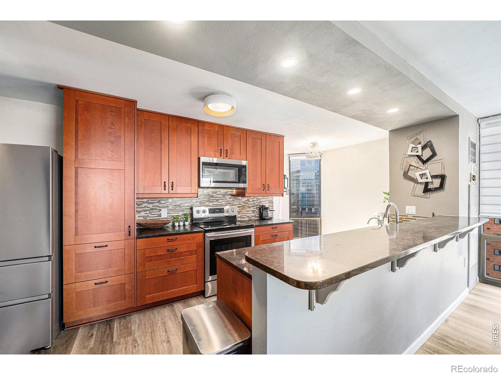 MLS Image #2 for 1625  larimer street,denver, Colorado