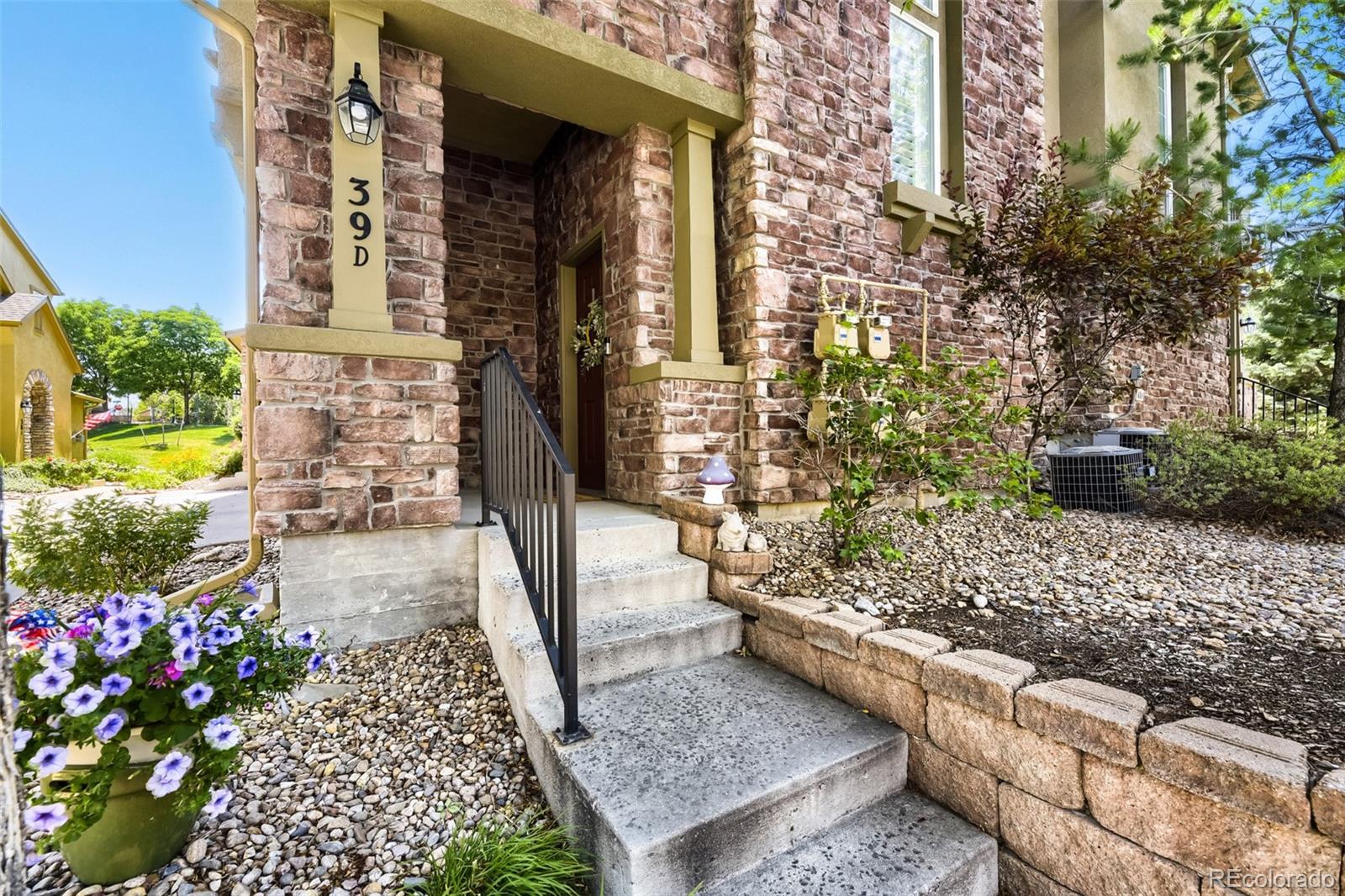 MLS Image #2 for 10588  parkington lane,highlands ranch, Colorado