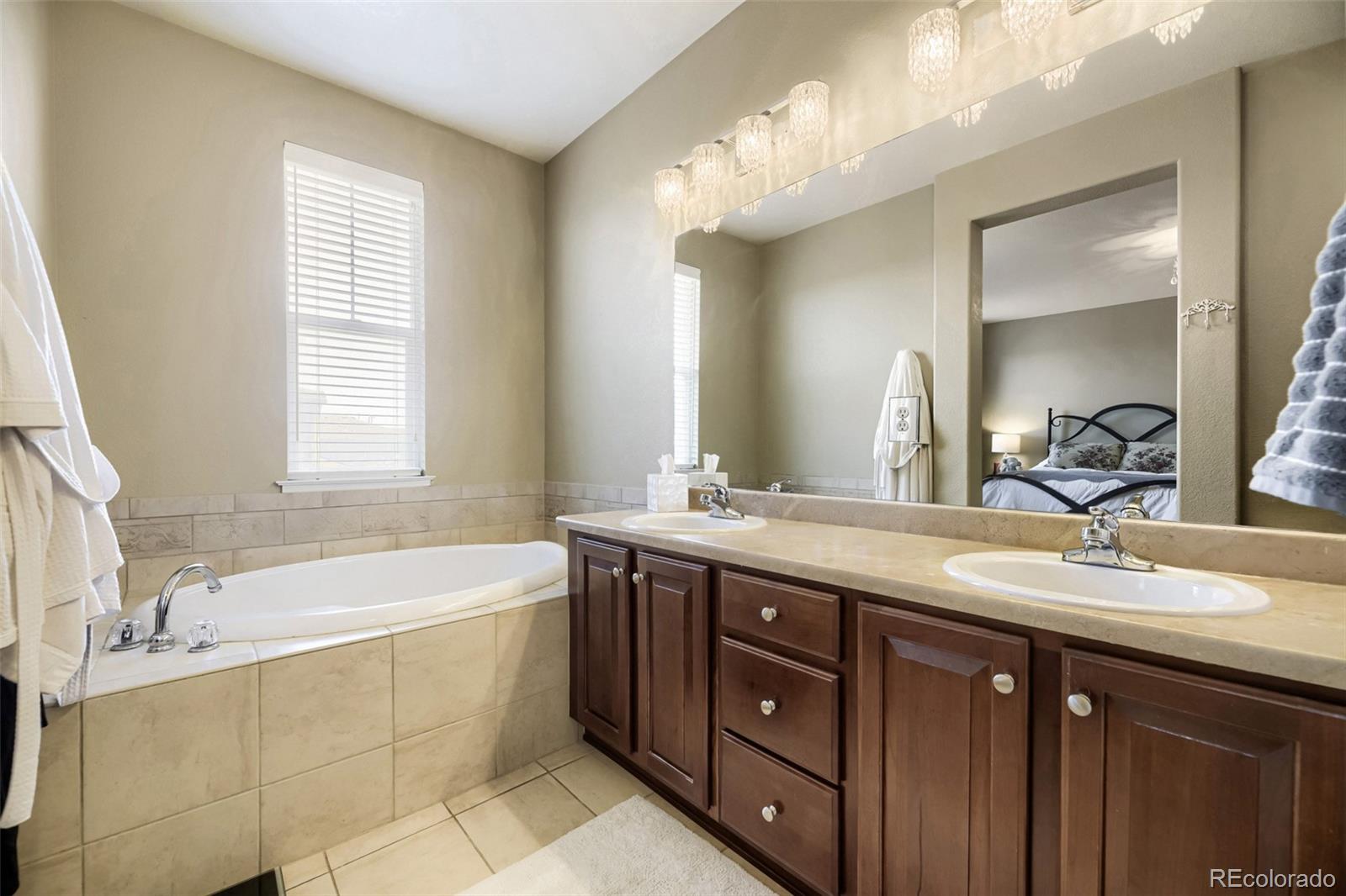 MLS Image #24 for 10588  parkington lane,highlands ranch, Colorado