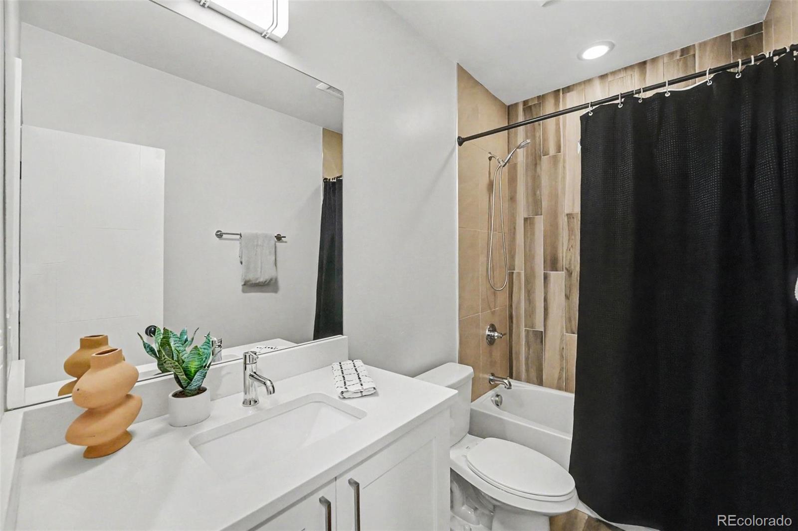 MLS Image #20 for 3397 w 23rd avenue,denver, Colorado