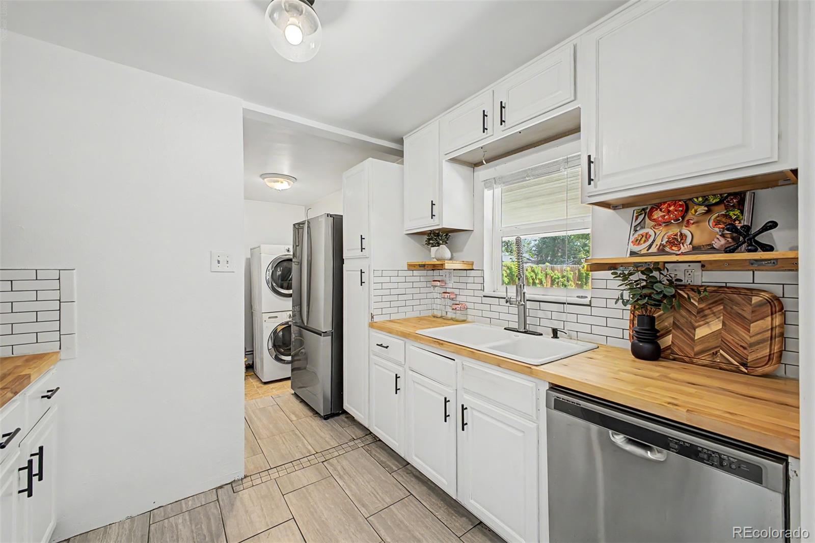 MLS Image #11 for 1956  geneva street,aurora, Colorado