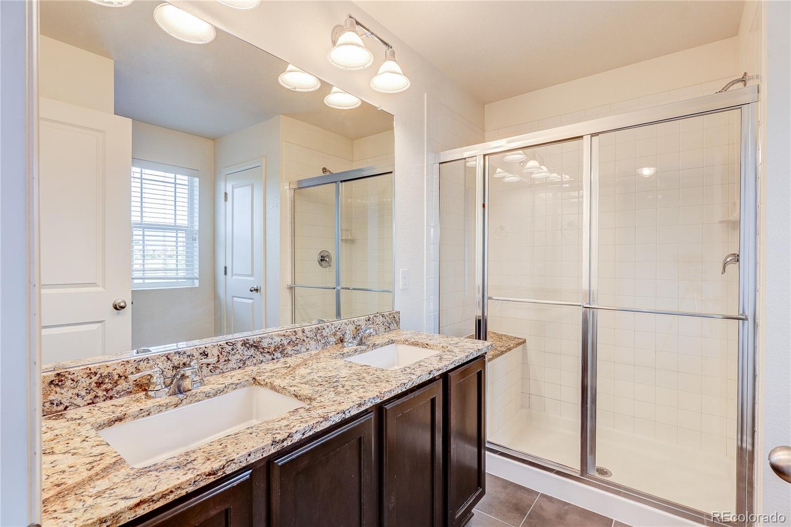 MLS Image #19 for 10771 e 28th place,denver, Colorado