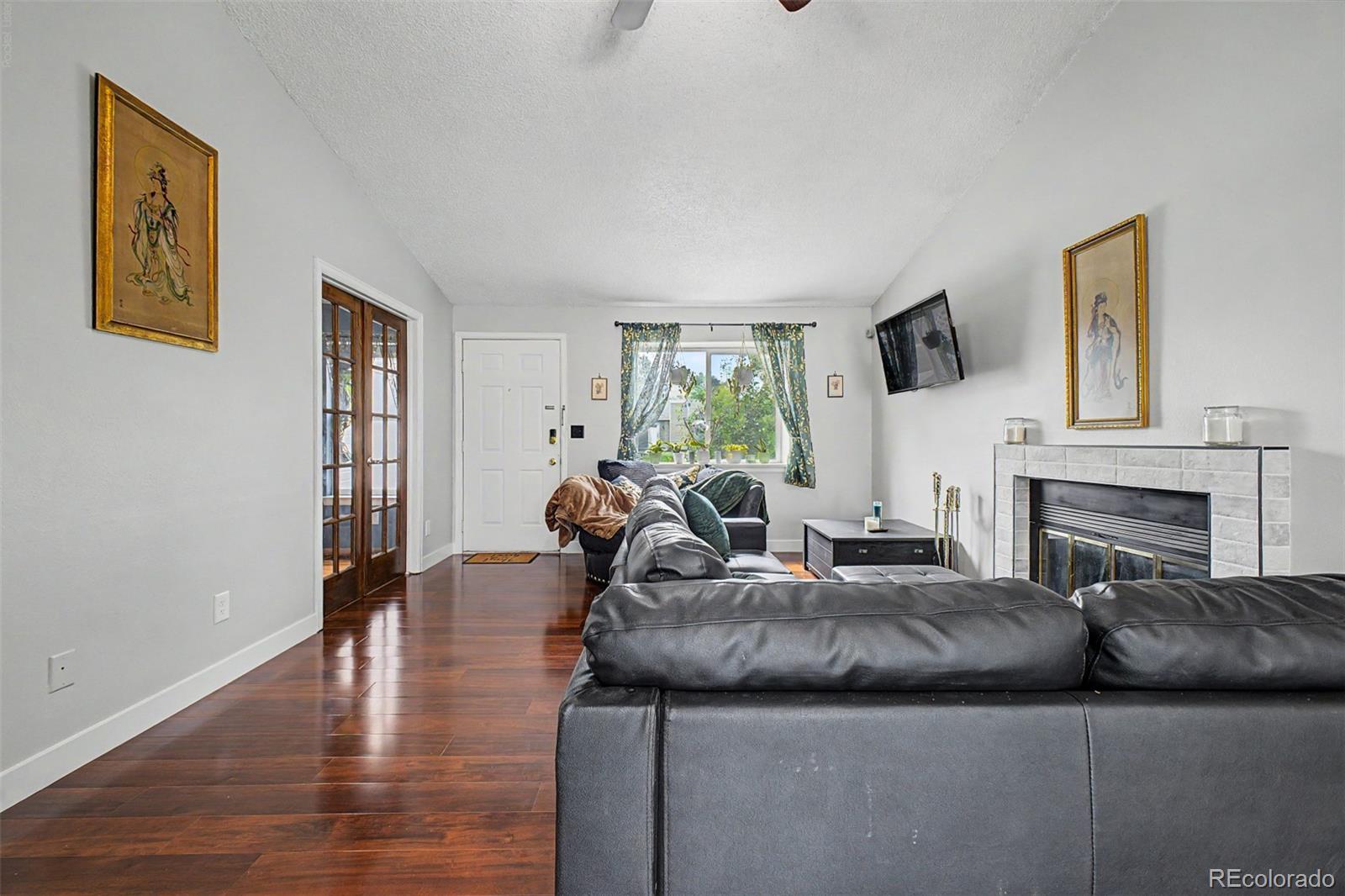 MLS Image #2 for 4882 s genoa street,aurora, Colorado