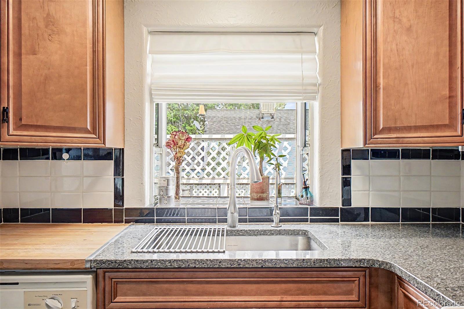 MLS Image #6 for 4882 s genoa street,aurora, Colorado