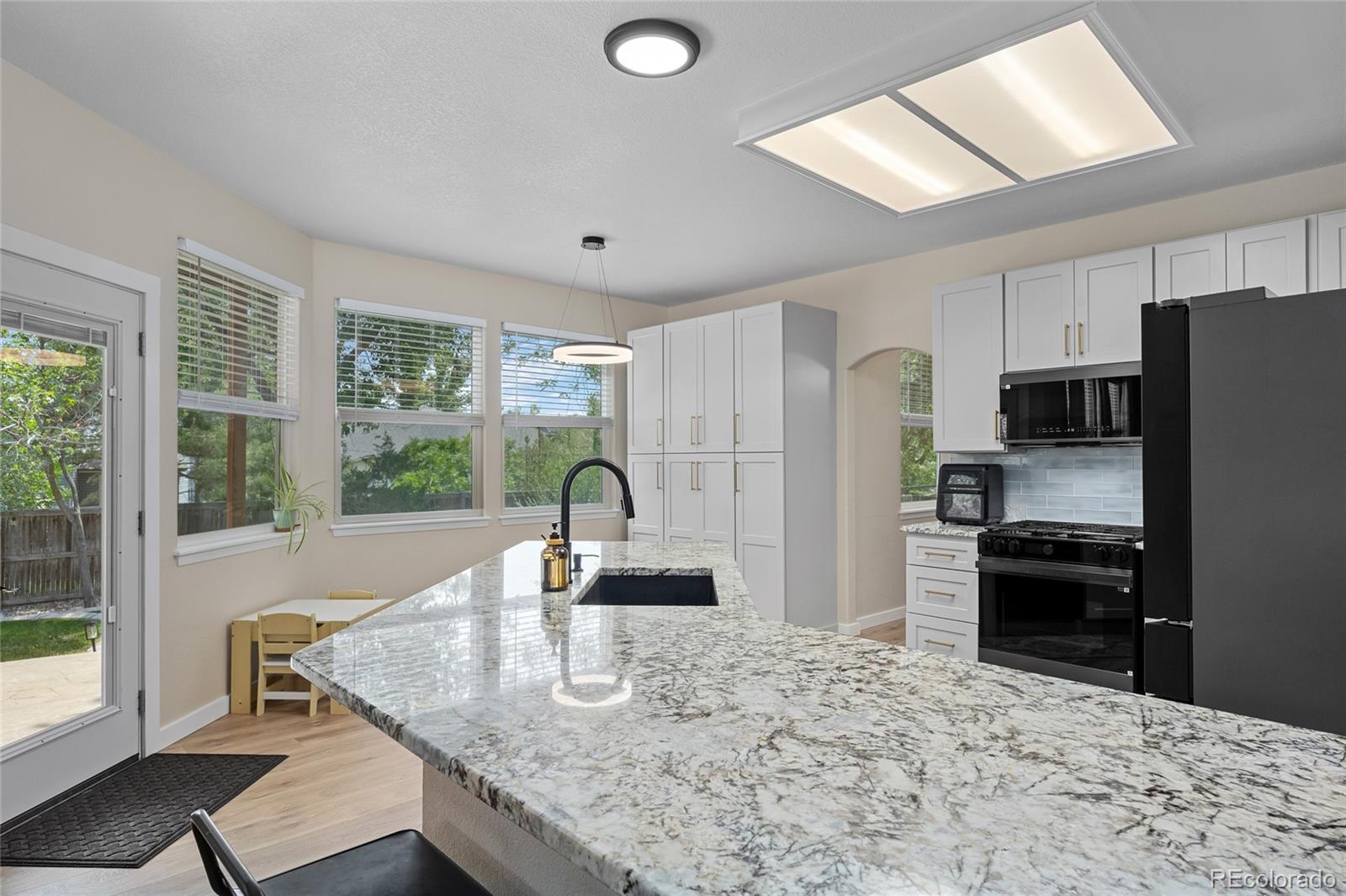 MLS Image #10 for 1360  snowberry lane,broomfield, Colorado