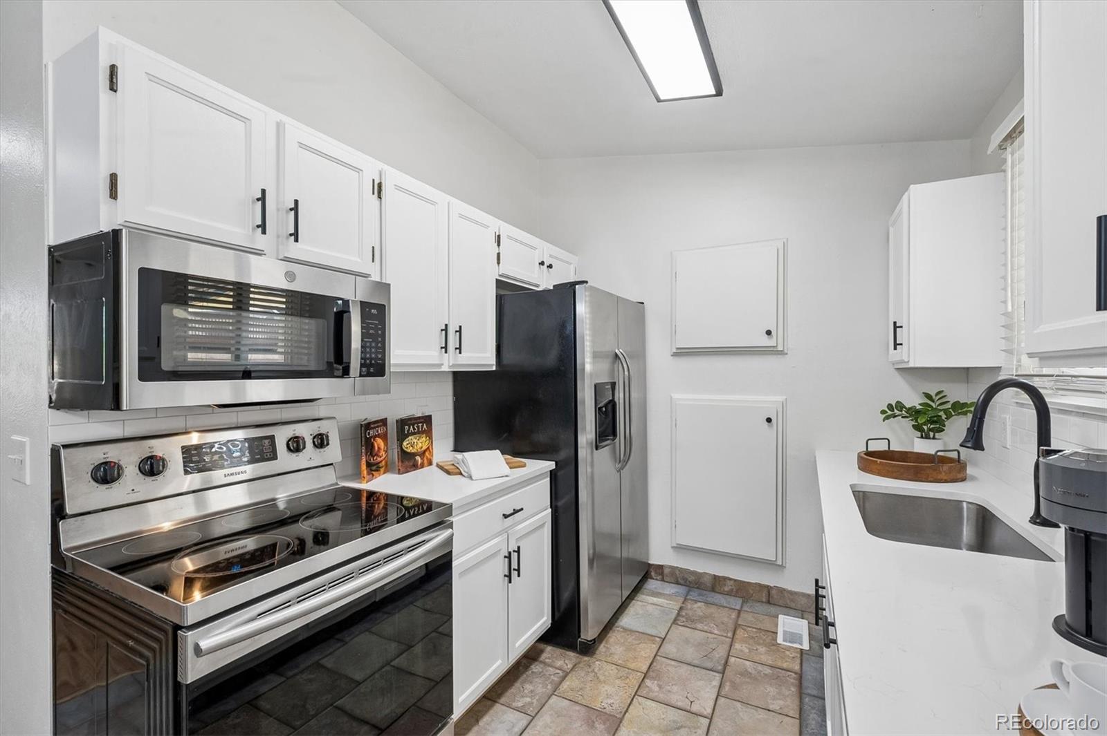 MLS Image #11 for 4955 s quintero circle,aurora, Colorado