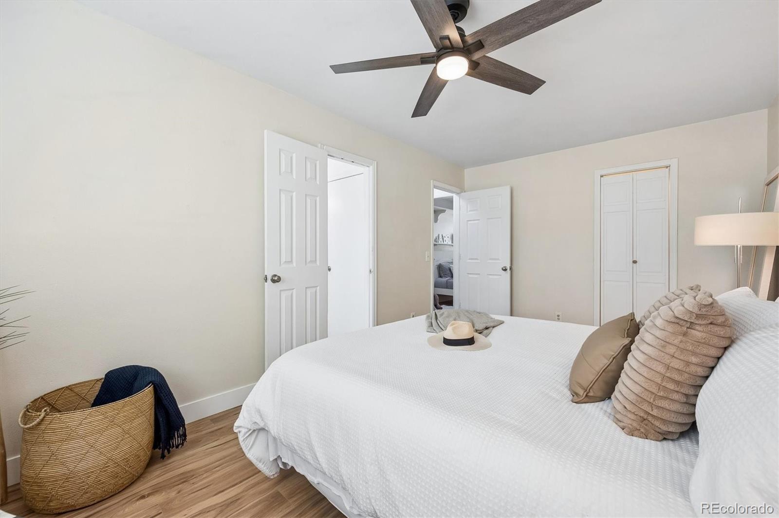 MLS Image #18 for 4955 s quintero circle,aurora, Colorado