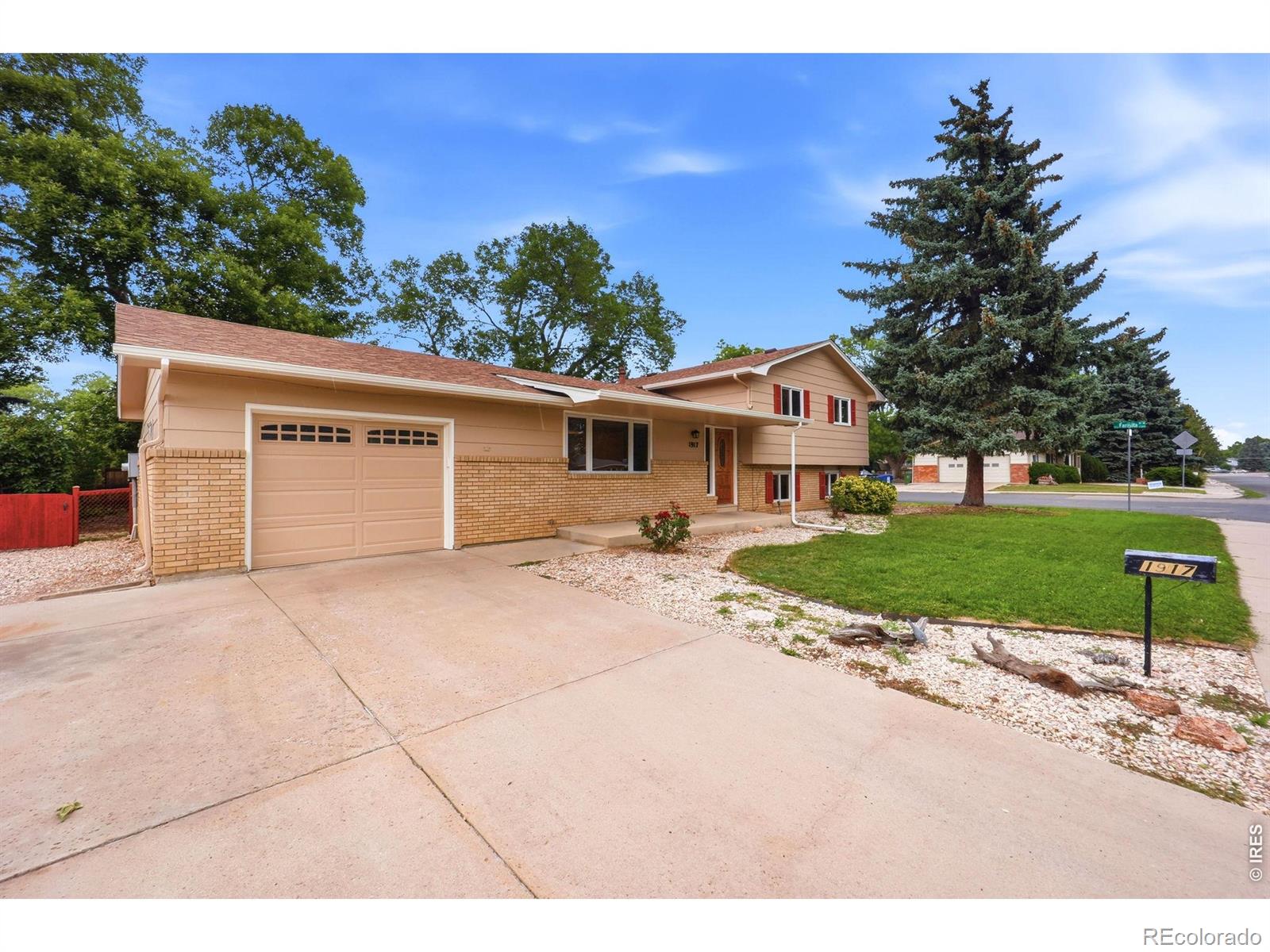 MLS Image #1 for 1917  estrella avenue,loveland, Colorado