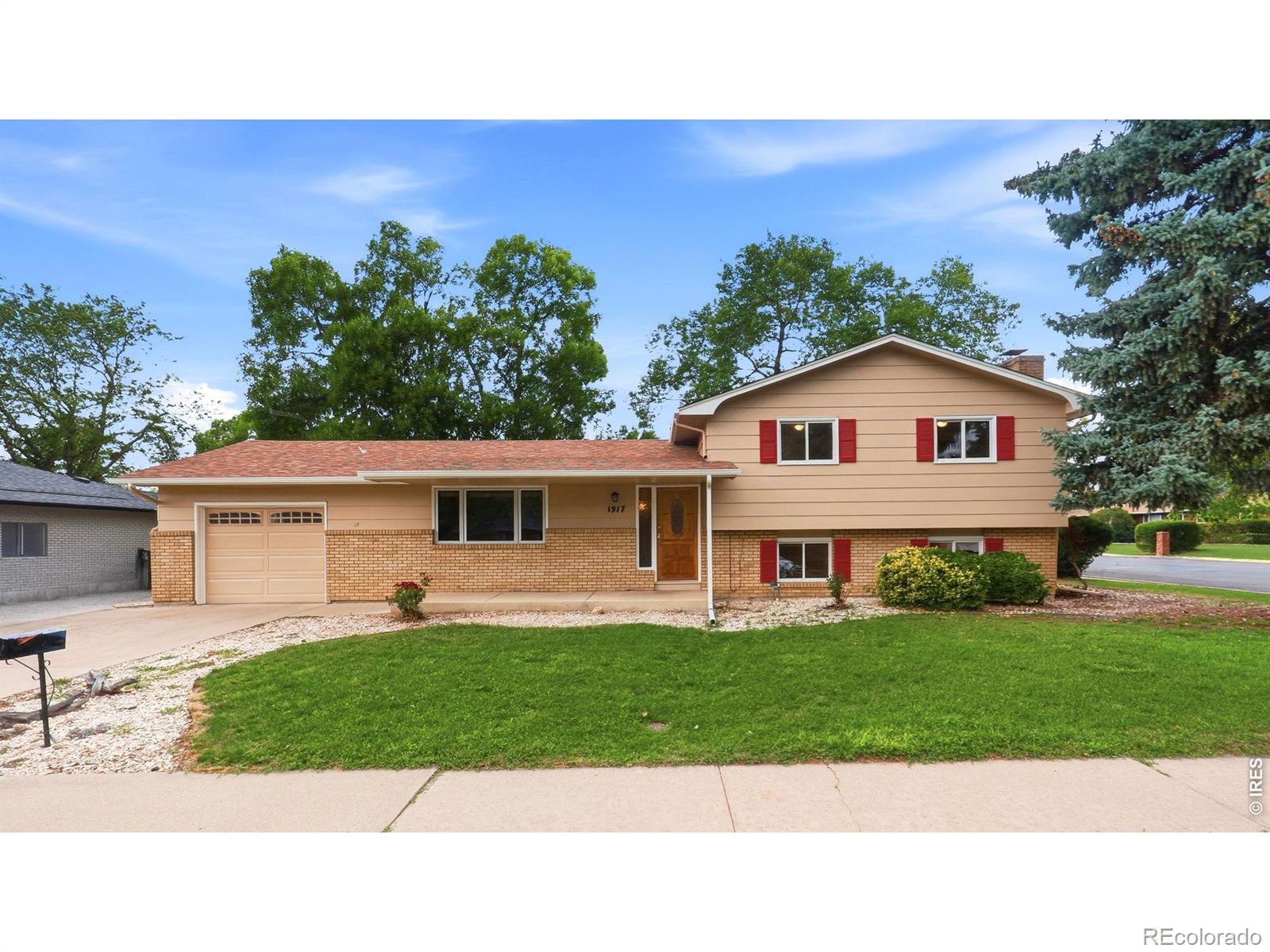 MLS Image #2 for 1917  estrella avenue,loveland, Colorado