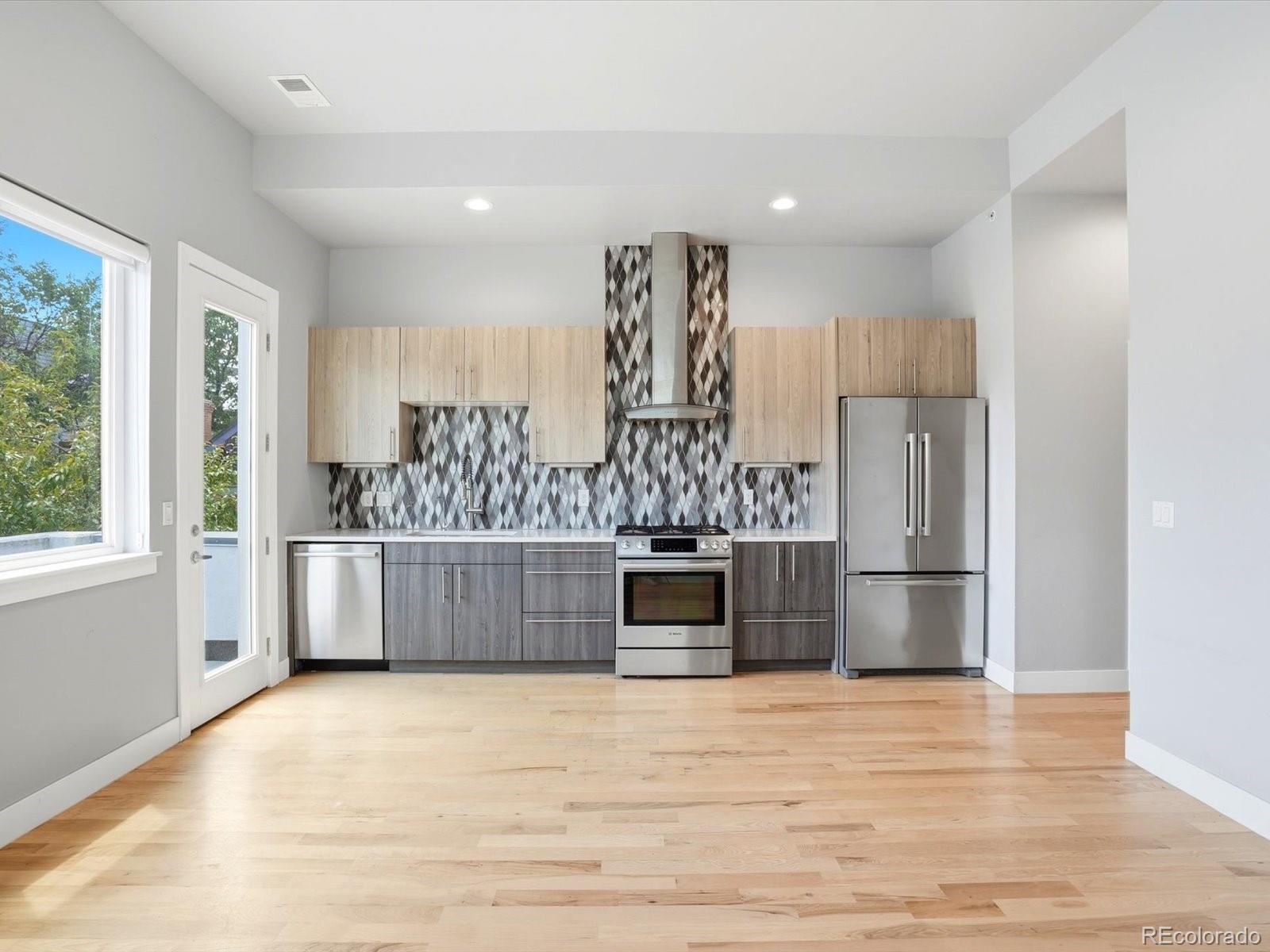 MLS Image #4 for 4460  tennyson street,denver, Colorado
