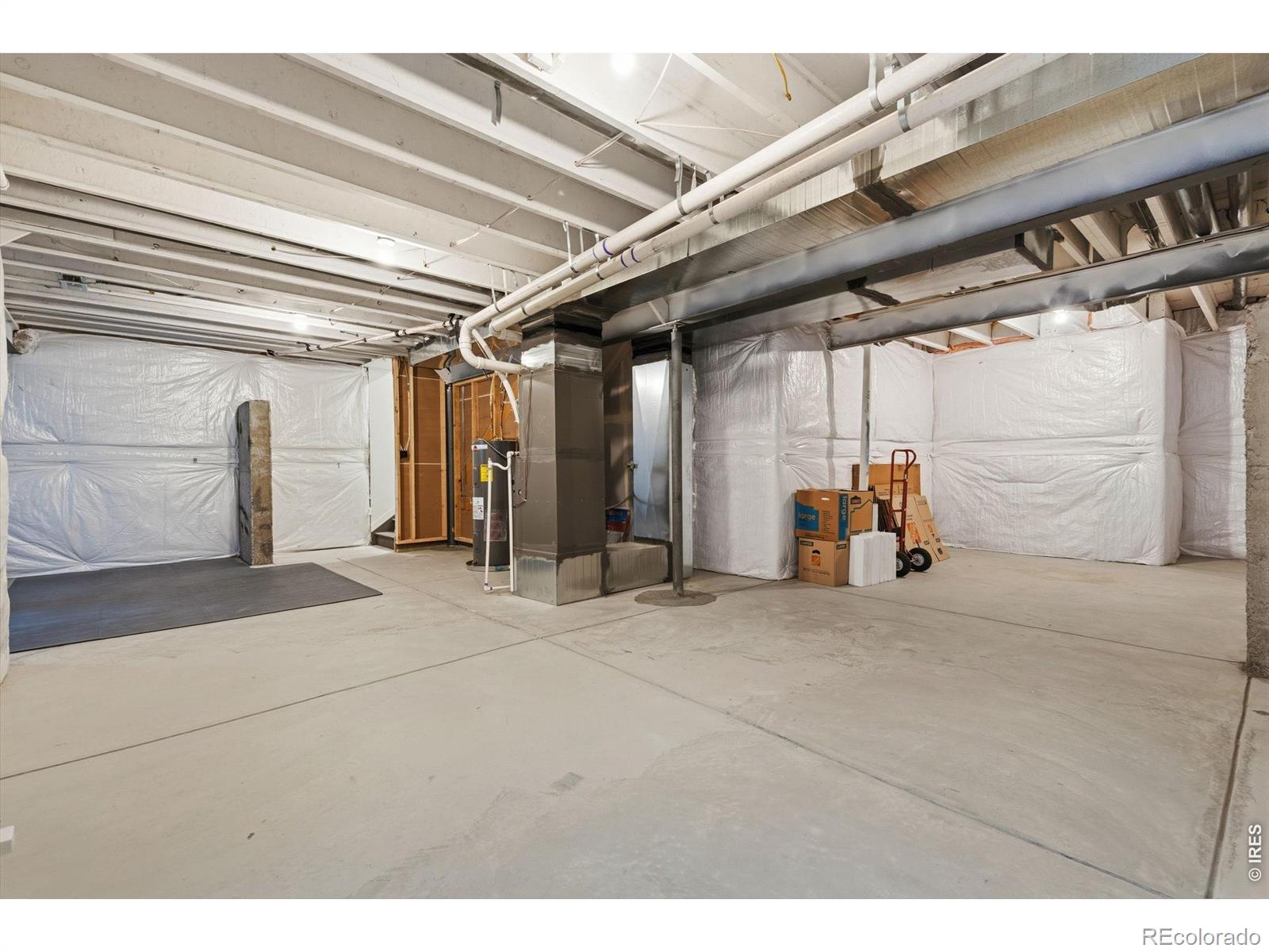 MLS Image #35 for 5590  runge road,timnath, Colorado
