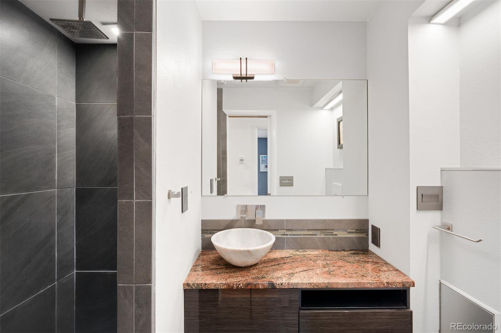 MLS Image #16 for 5  circle drive,denver, Colorado