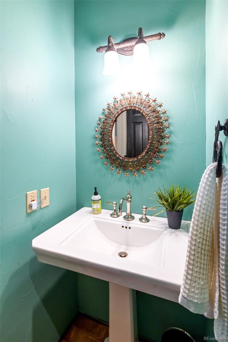 MLS Image #16 for 50  albion street,denver, Colorado