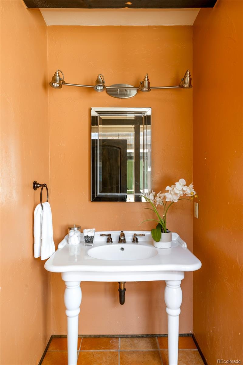 MLS Image #41 for 50  albion street,denver, Colorado