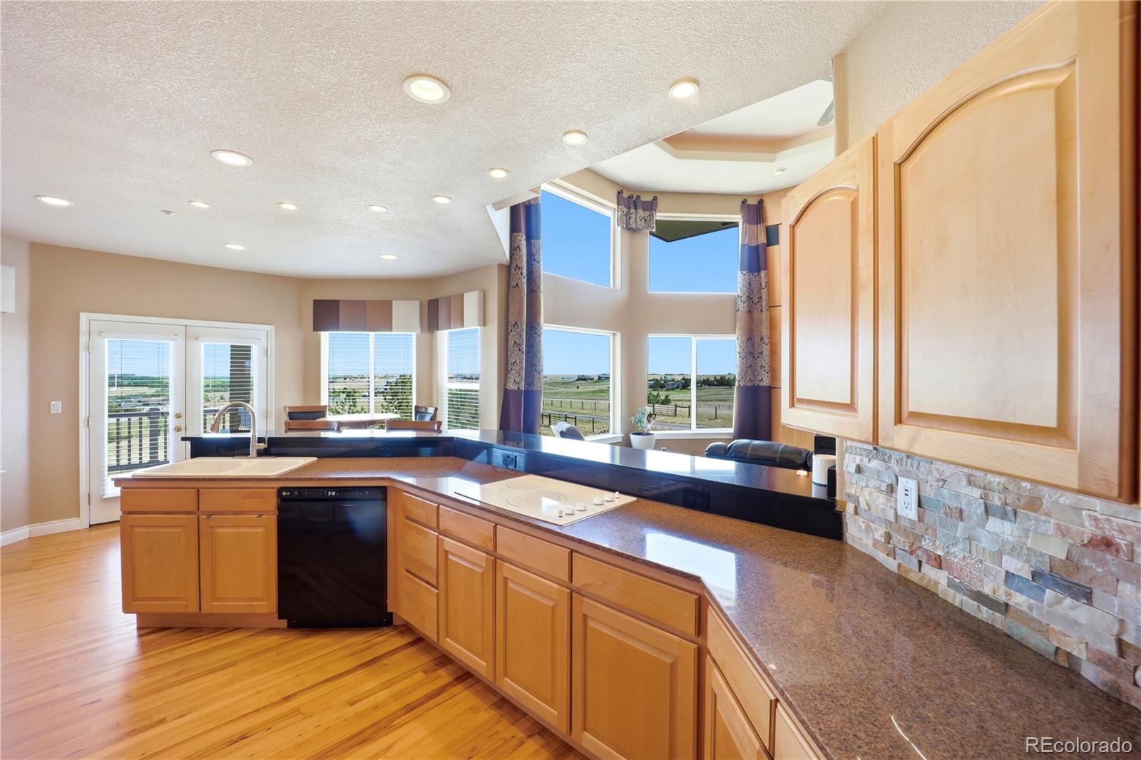 MLS Image #11 for 35880 e 149th court,hudson, Colorado