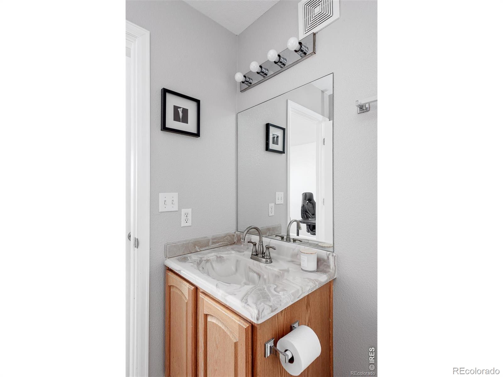 MLS Image #16 for 1509 s florence court,aurora, Colorado