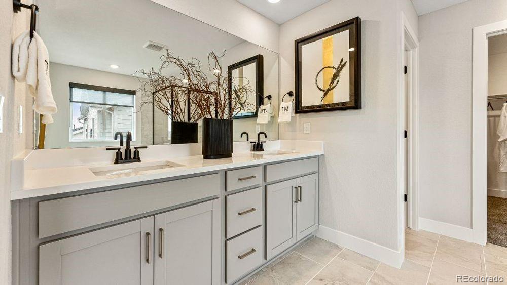 MLS Image #21 for 3241 n elk way,aurora, Colorado