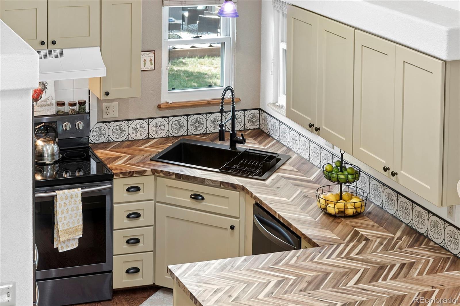MLS Image #6 for 2124  thunderstone court,fort collins, Colorado
