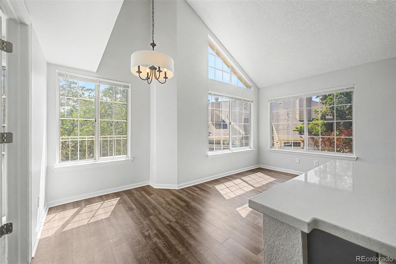 MLS Image #11 for 4883  white rock circle,boulder, Colorado
