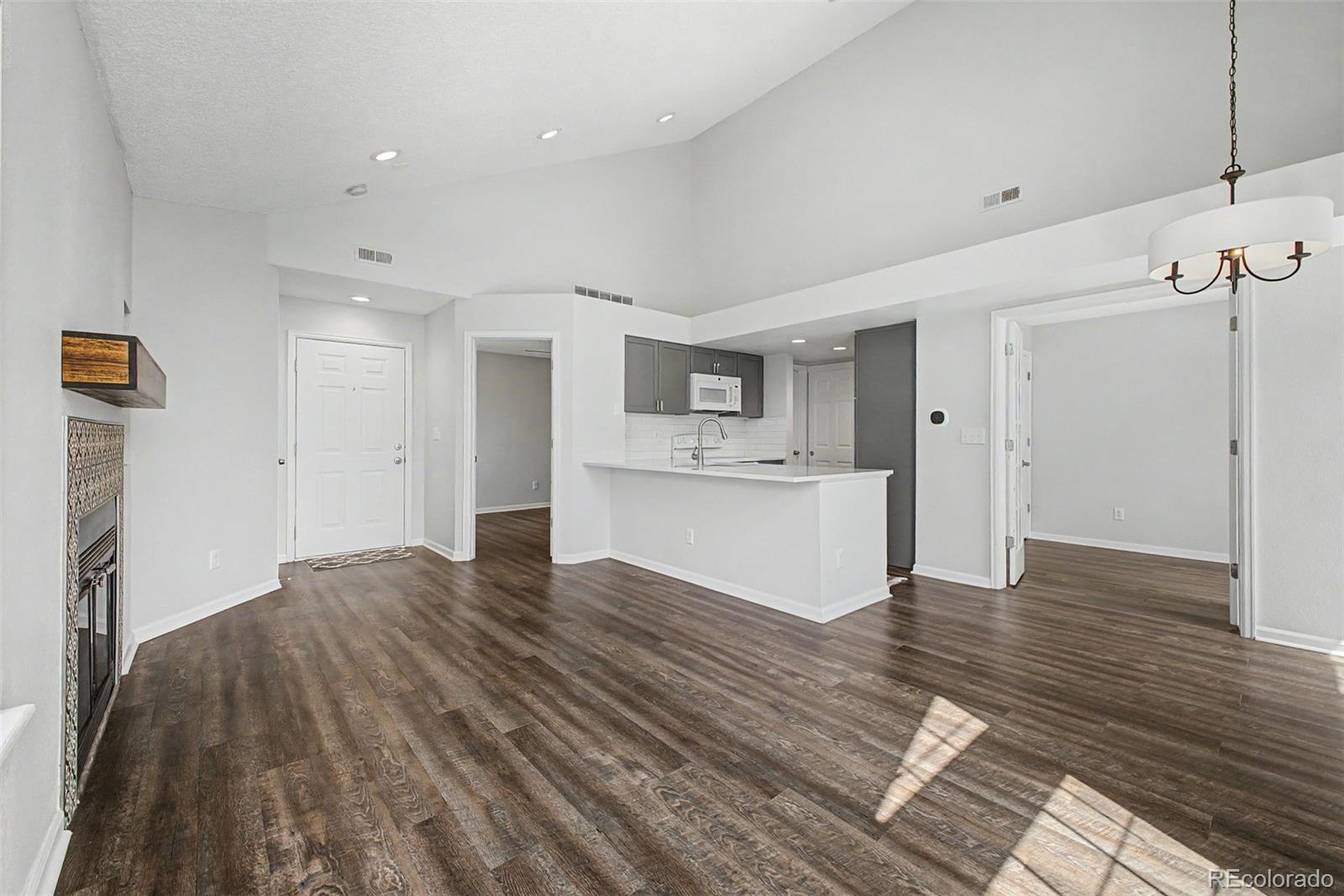 MLS Image #8 for 4883  white rock circle,boulder, Colorado