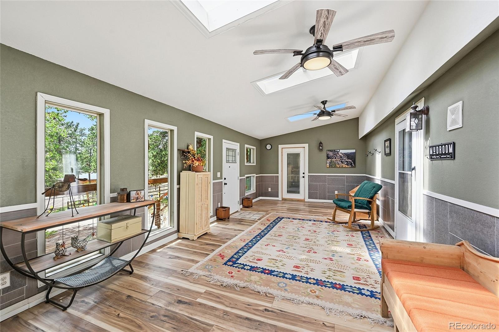 MLS Image #19 for 22867  pawnee road,indian hills, Colorado