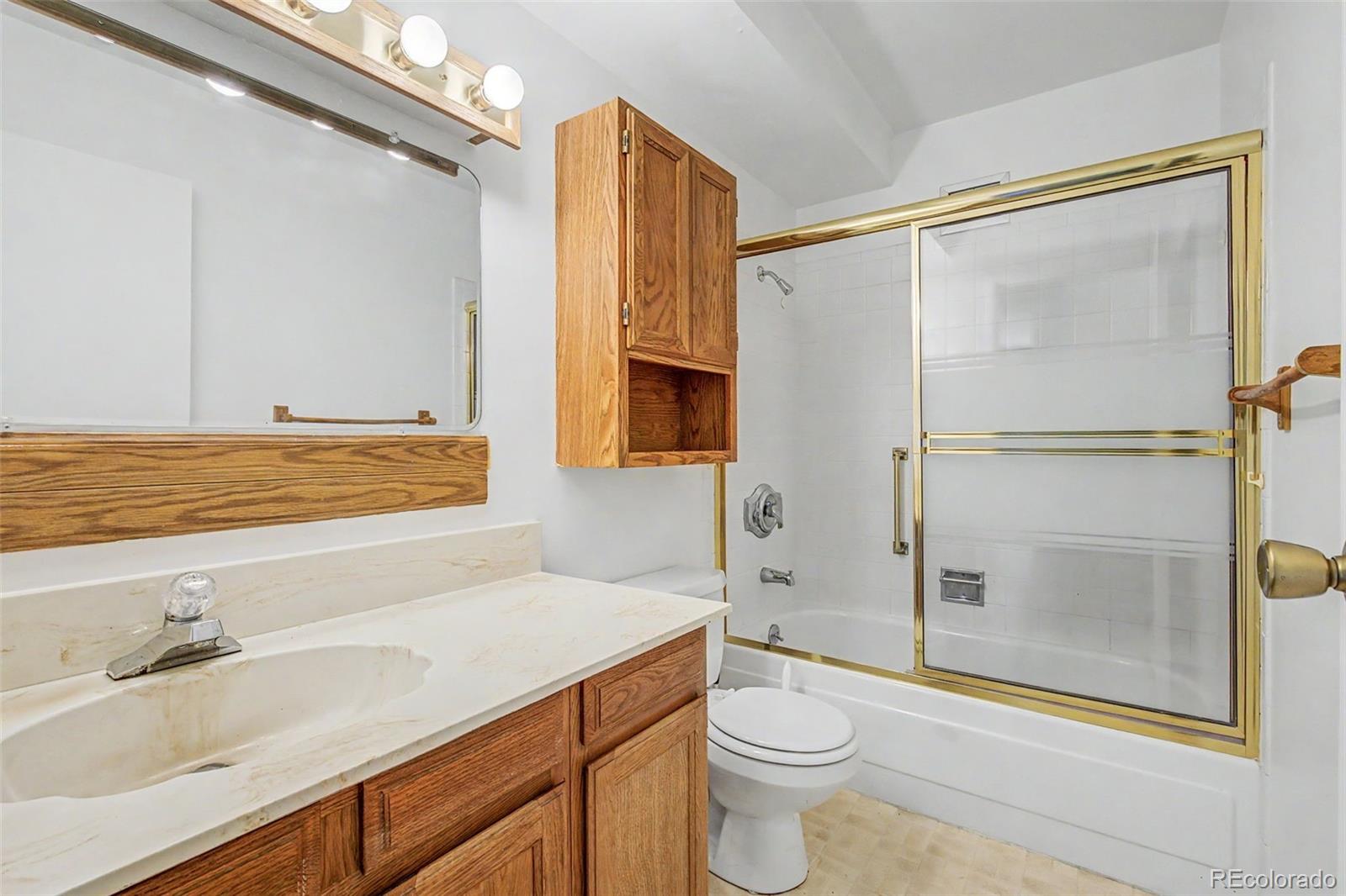 MLS Image #25 for 13500 e cornell avenue,aurora, Colorado