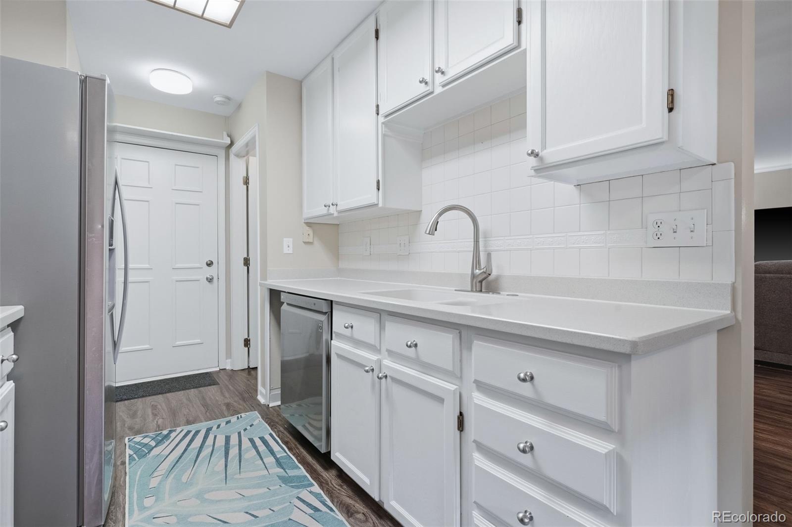 MLS Image #7 for 1912 s balsam street,lakewood, Colorado