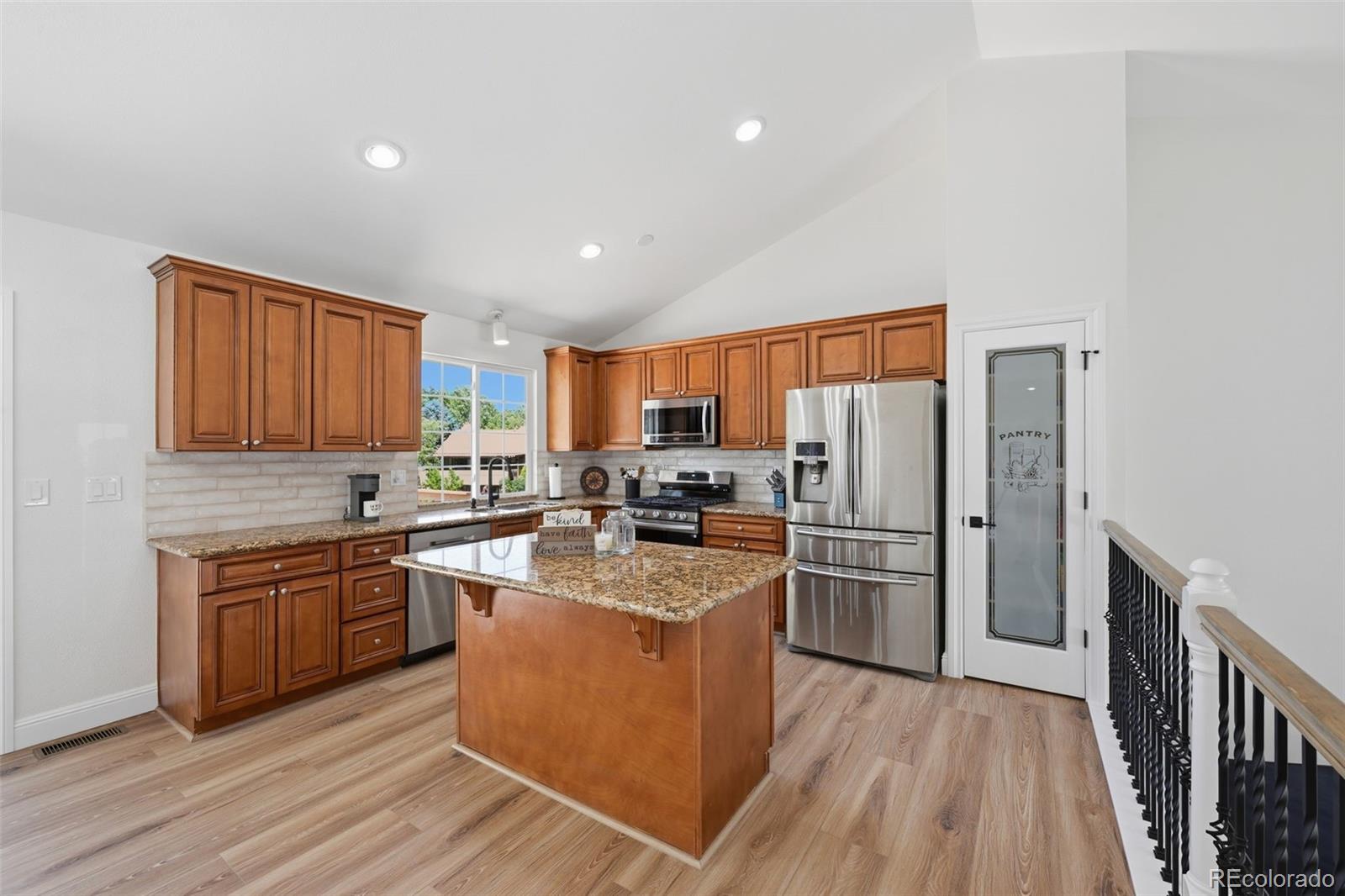 MLS Image #10 for 780  bayfield drive,colorado springs, Colorado