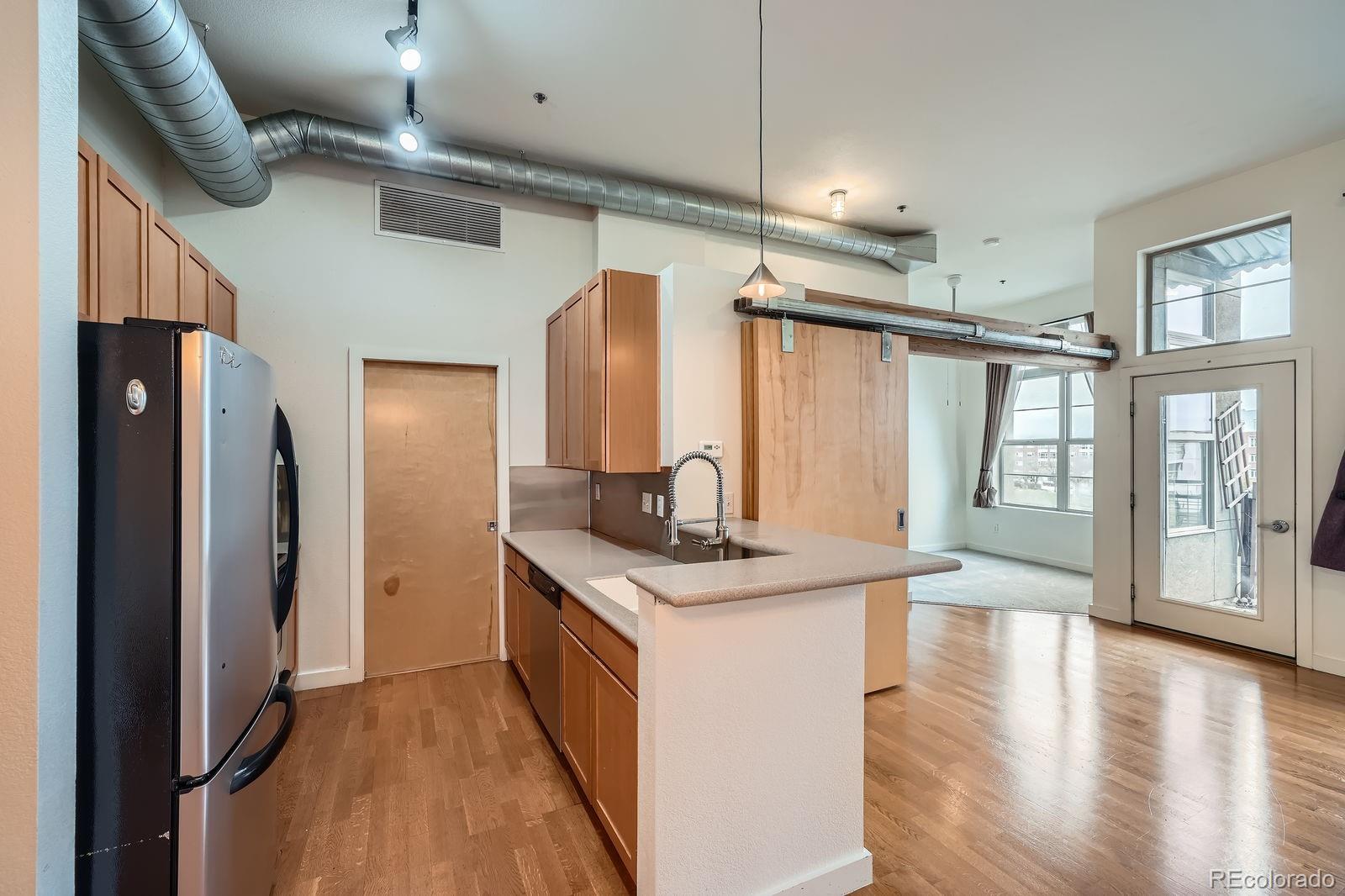 MLS Image #17 for 7700 e 29th street avenue,denver, Colorado