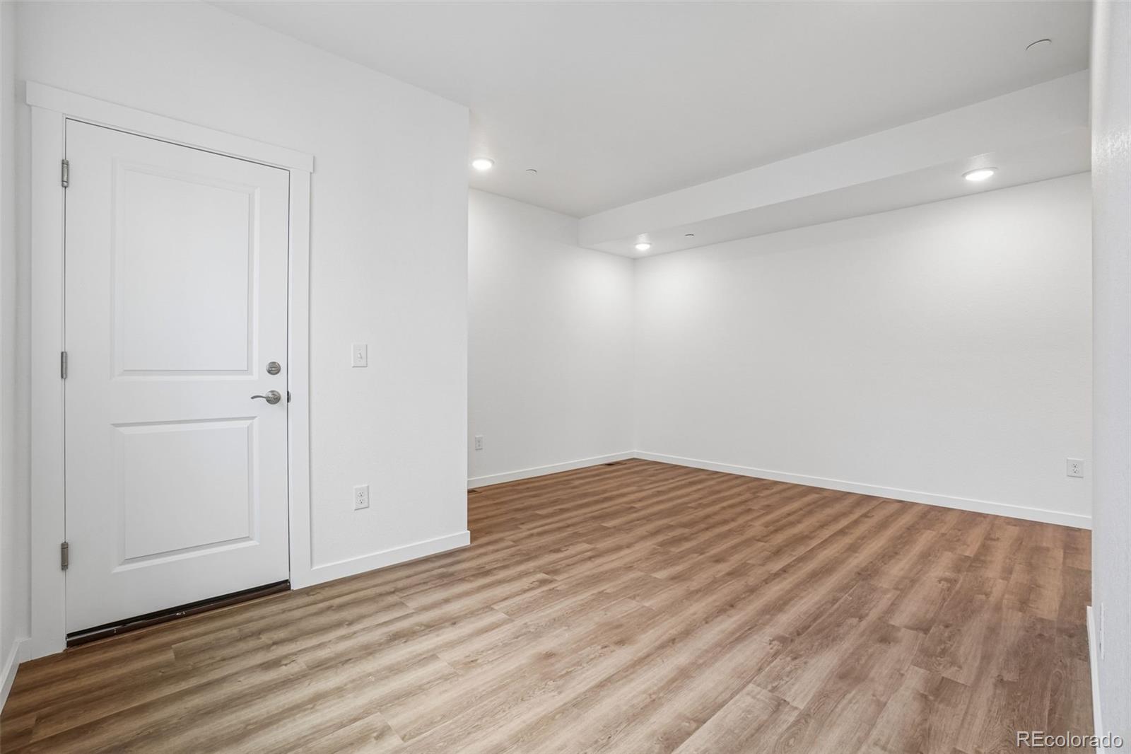 MLS Image #12 for 1810  parade street,erie, Colorado