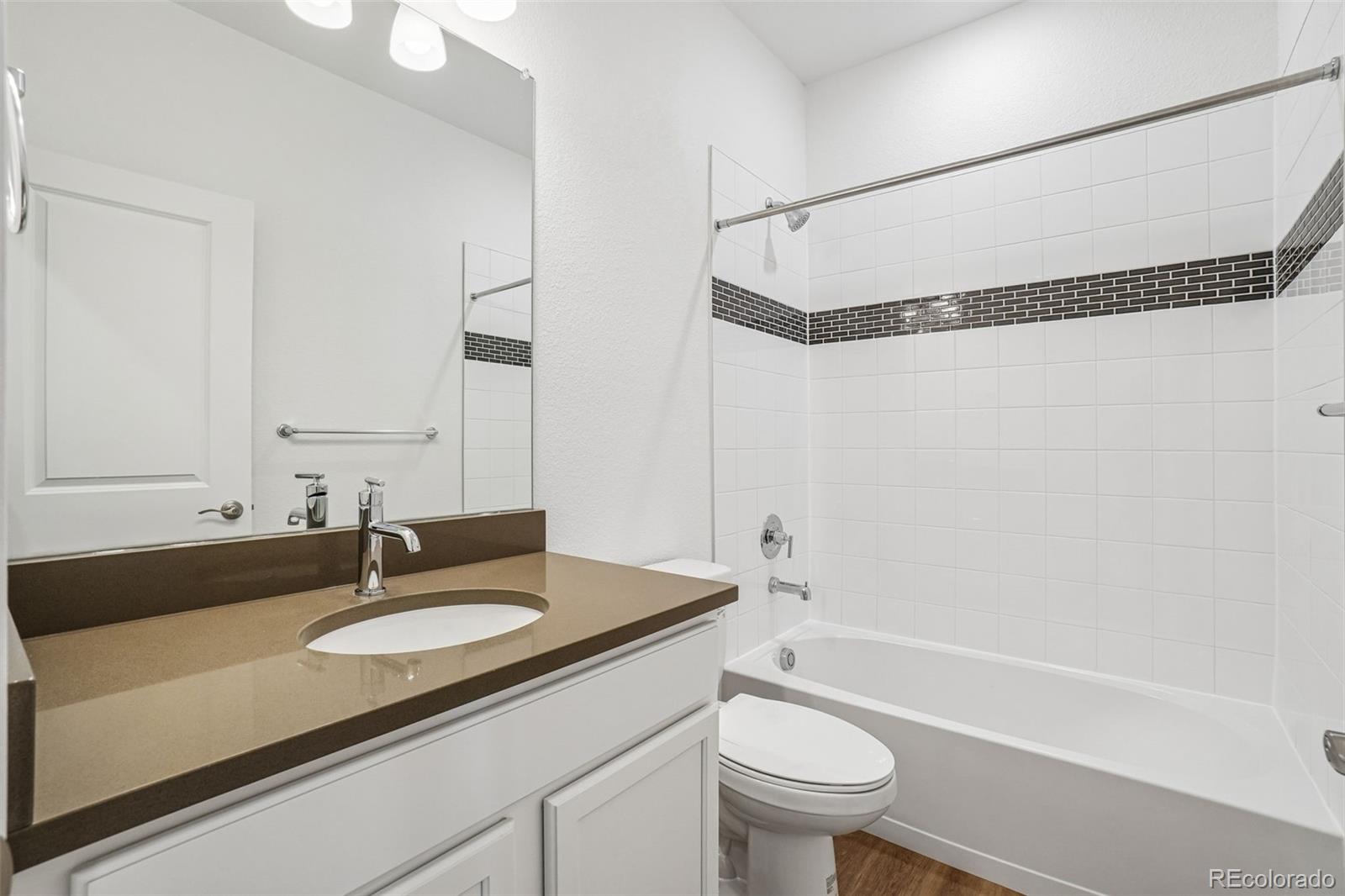MLS Image #25 for 1810  parade street,erie, Colorado