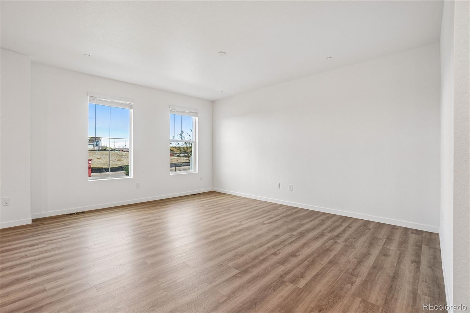 MLS Image #7 for 1810  parade street,erie, Colorado